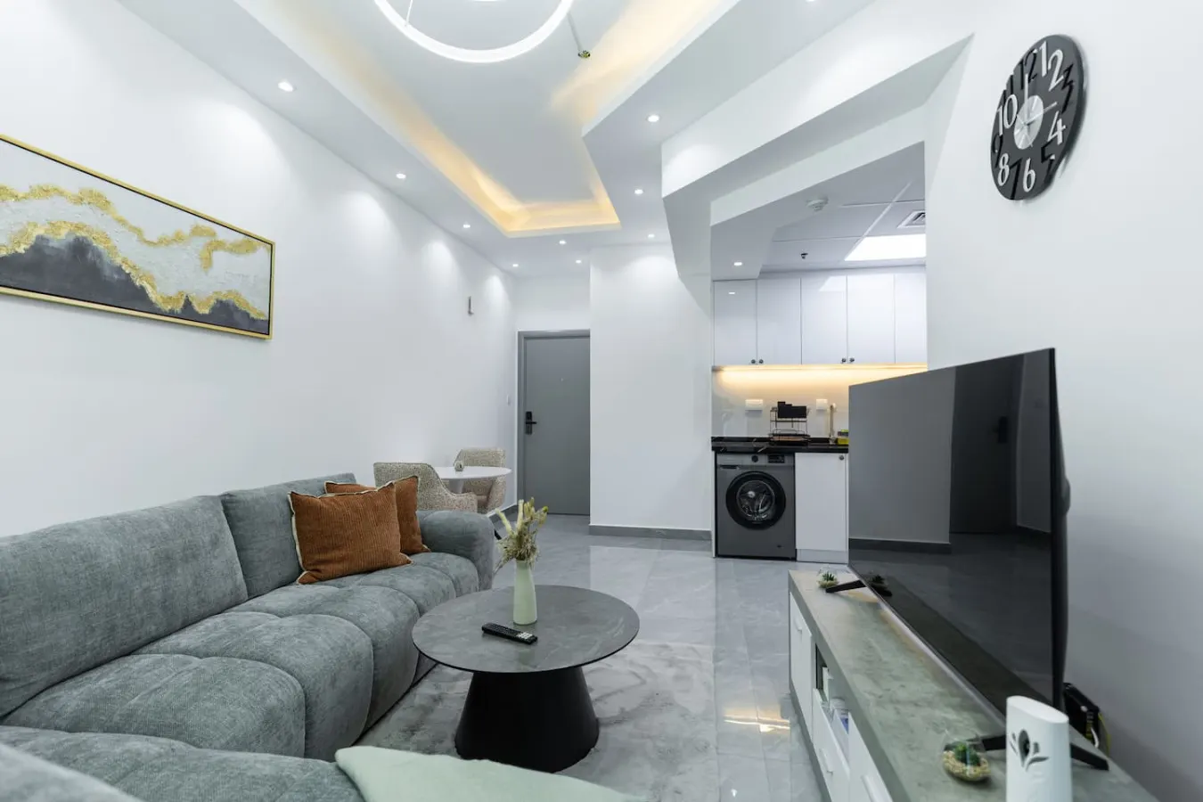 Dubai Marina - 1BHK Apartment near Dubai Metro