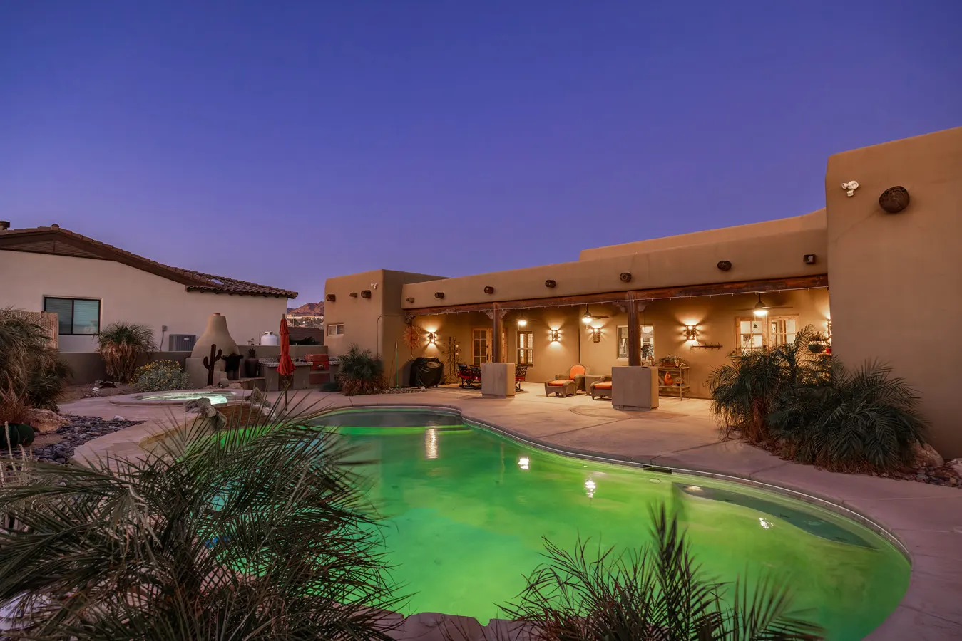 Havasu Martinique - Pool, Spa, PoolTable, Sleep11 — photo 3