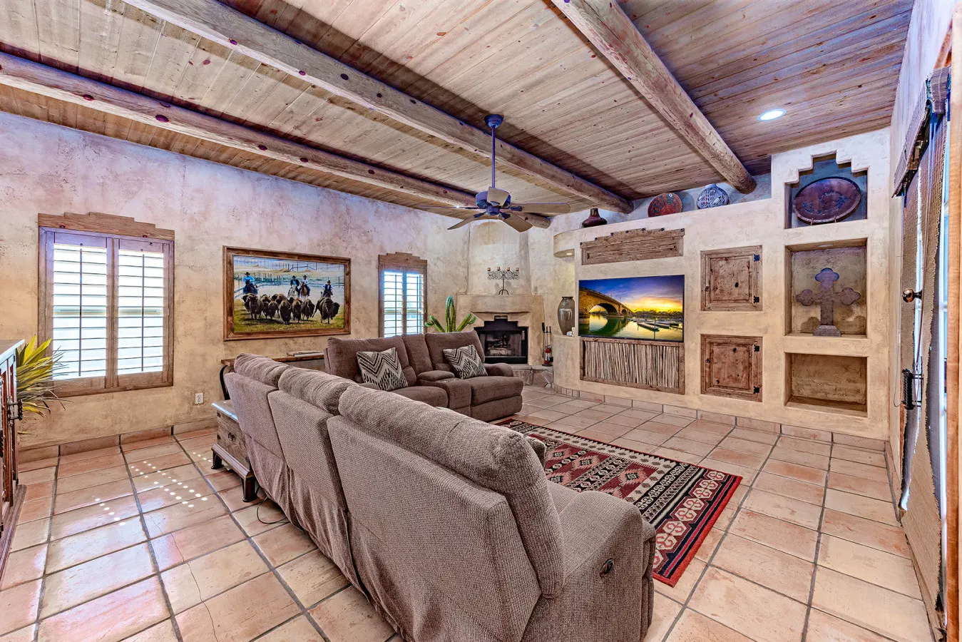 Havasu Martinique - Pool, Spa, PoolTable, Sleep11 — photo 4