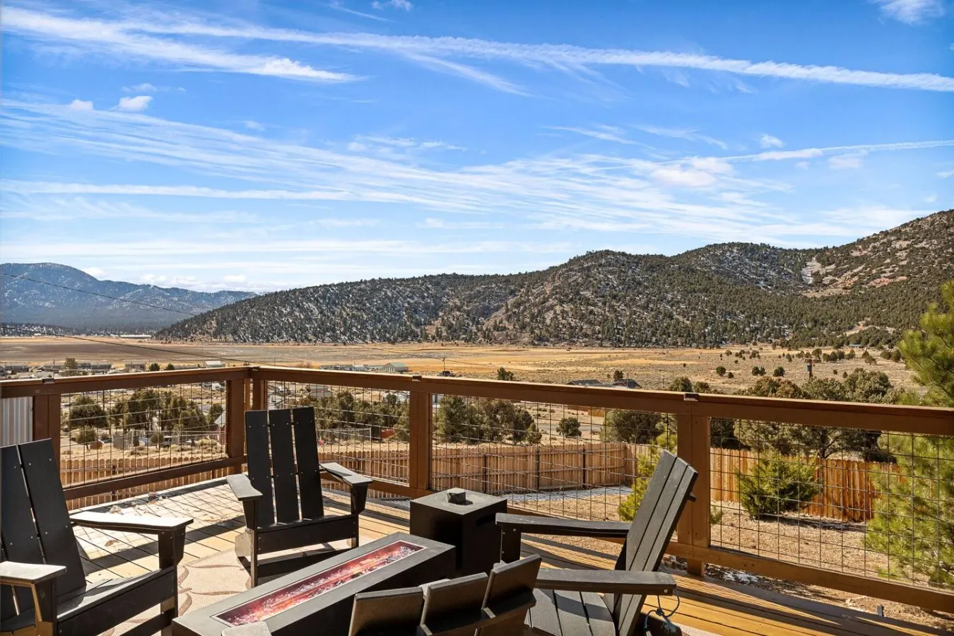 Golden View on Yoga Deck | Hot Tub & Firepit — photo 3