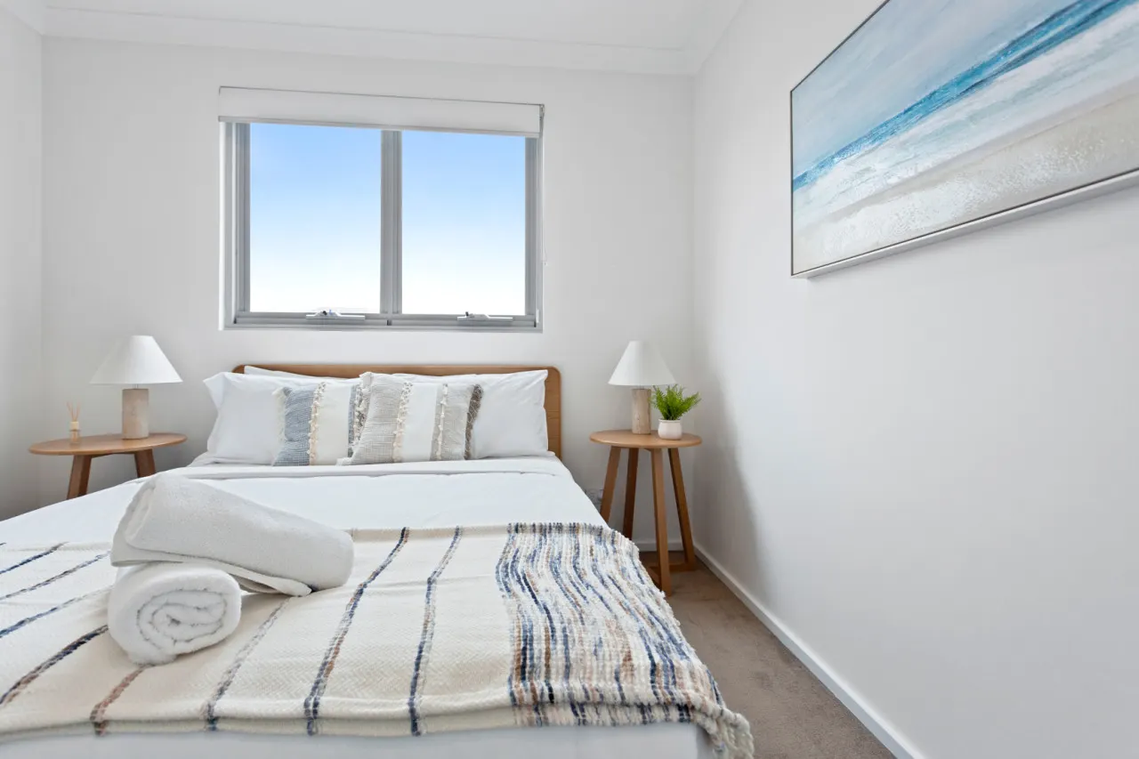 Modern Top Floor Home at Coogee Beach 10