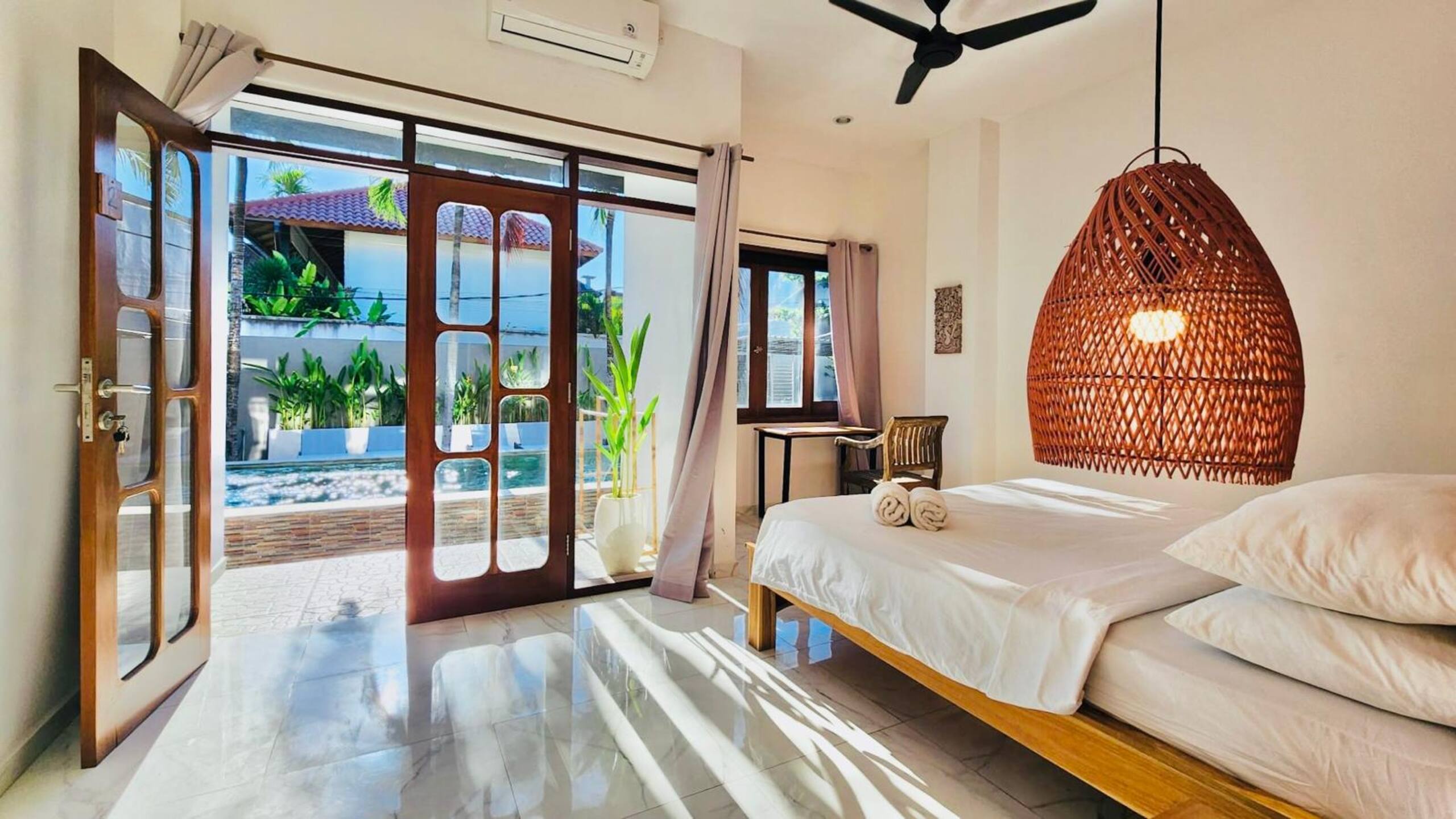 1BR Suite w' Pool View in Canggu — photo 2