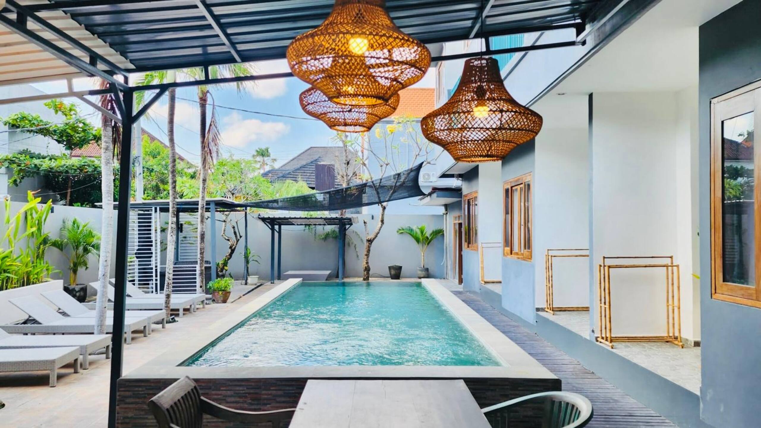 1BR Suite w' Pool View in Canggu 25
