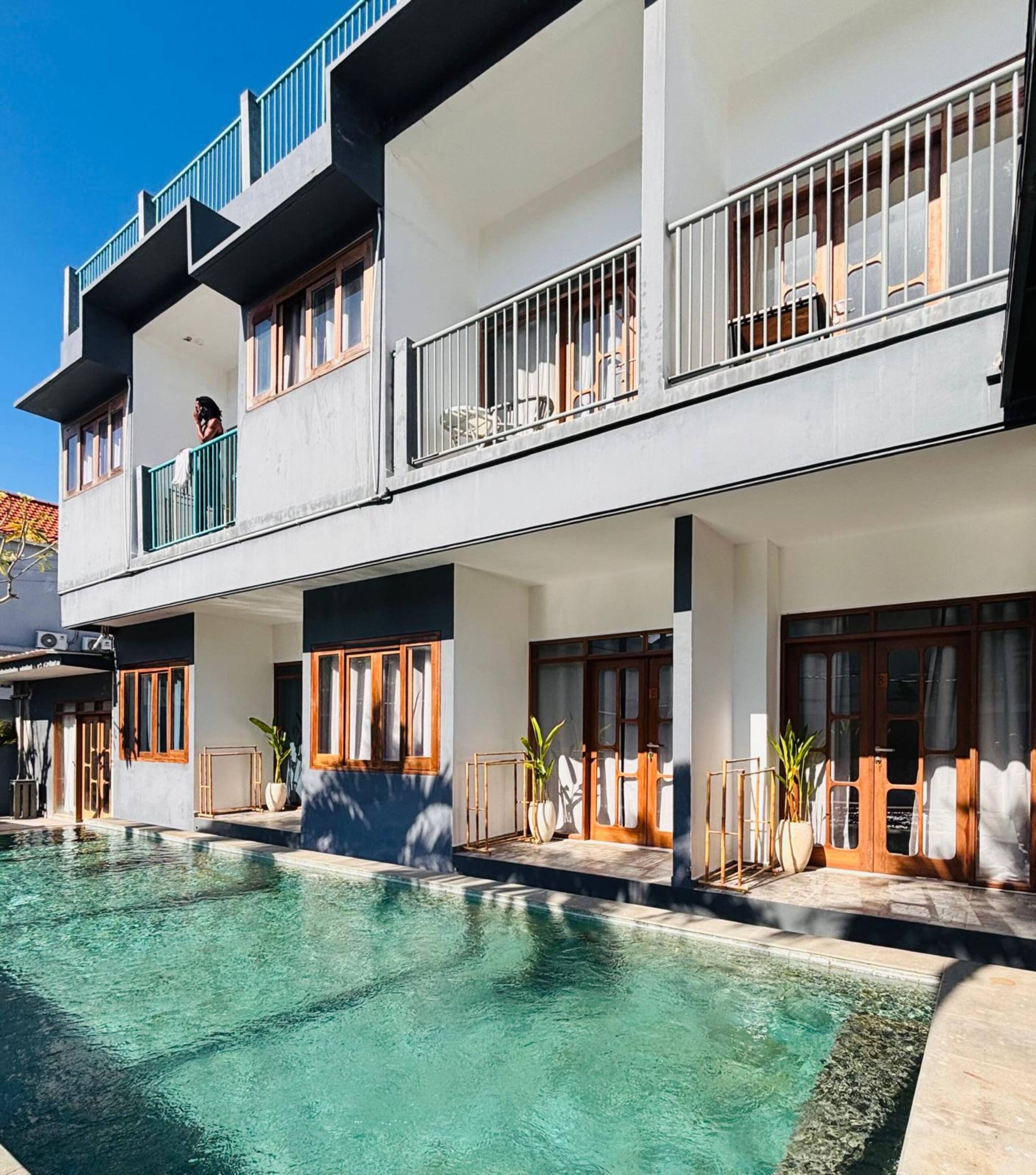 1BR Suite w' Pool View in Canggu — photo 4