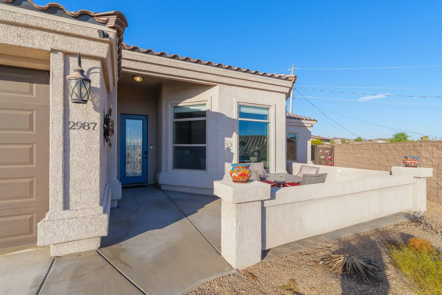 Luxury Lake View 3 bd Pool Sleeps 6 8
