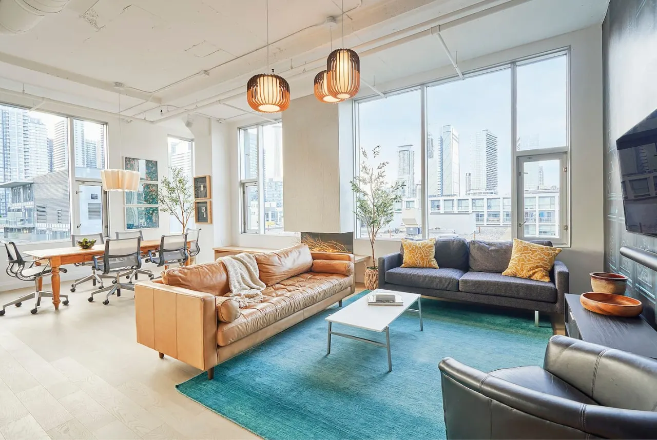 *WOW* Remarkable SkyLoft 2 Bedroom 2