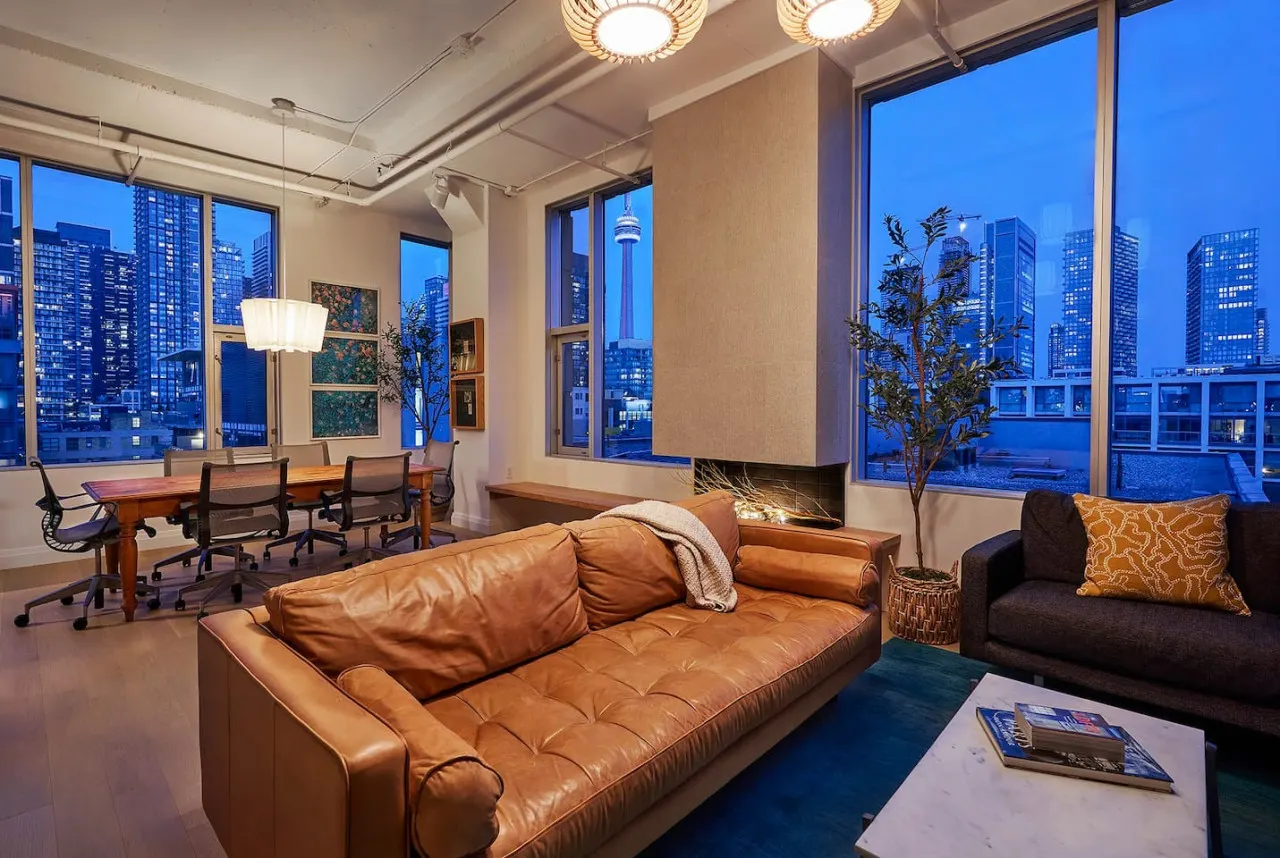 *WOW* Remarkable SkyLoft 2 Bedroom 10