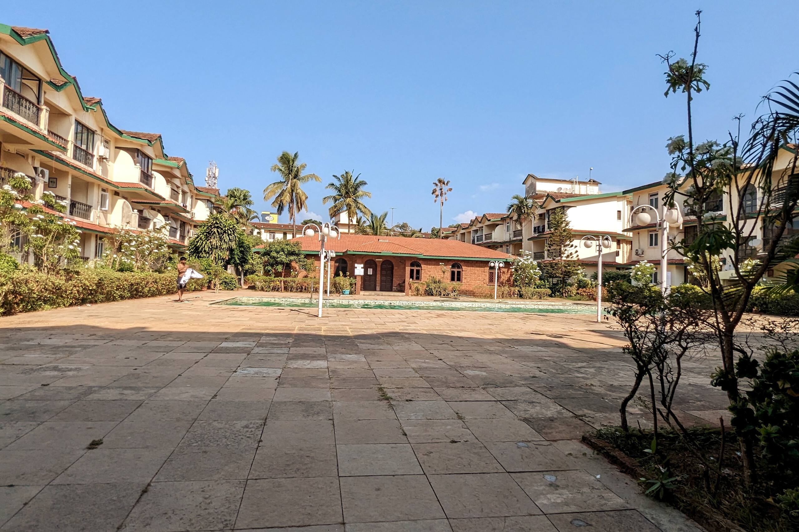 Spacious 3-Bedroom Apartment In Central Location 38
