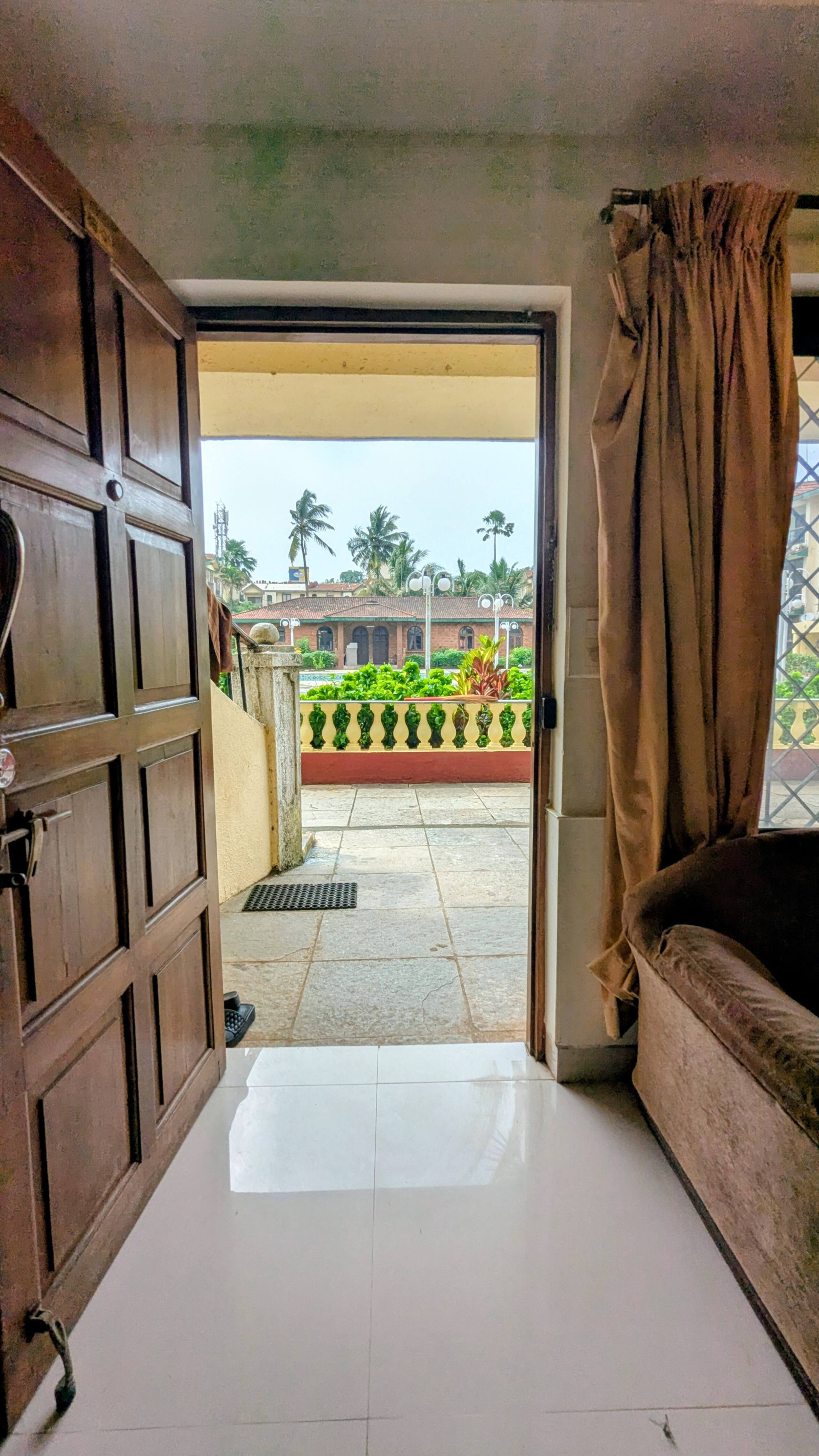 Spacious 3-Bedroom Apartment In Central Location 35
