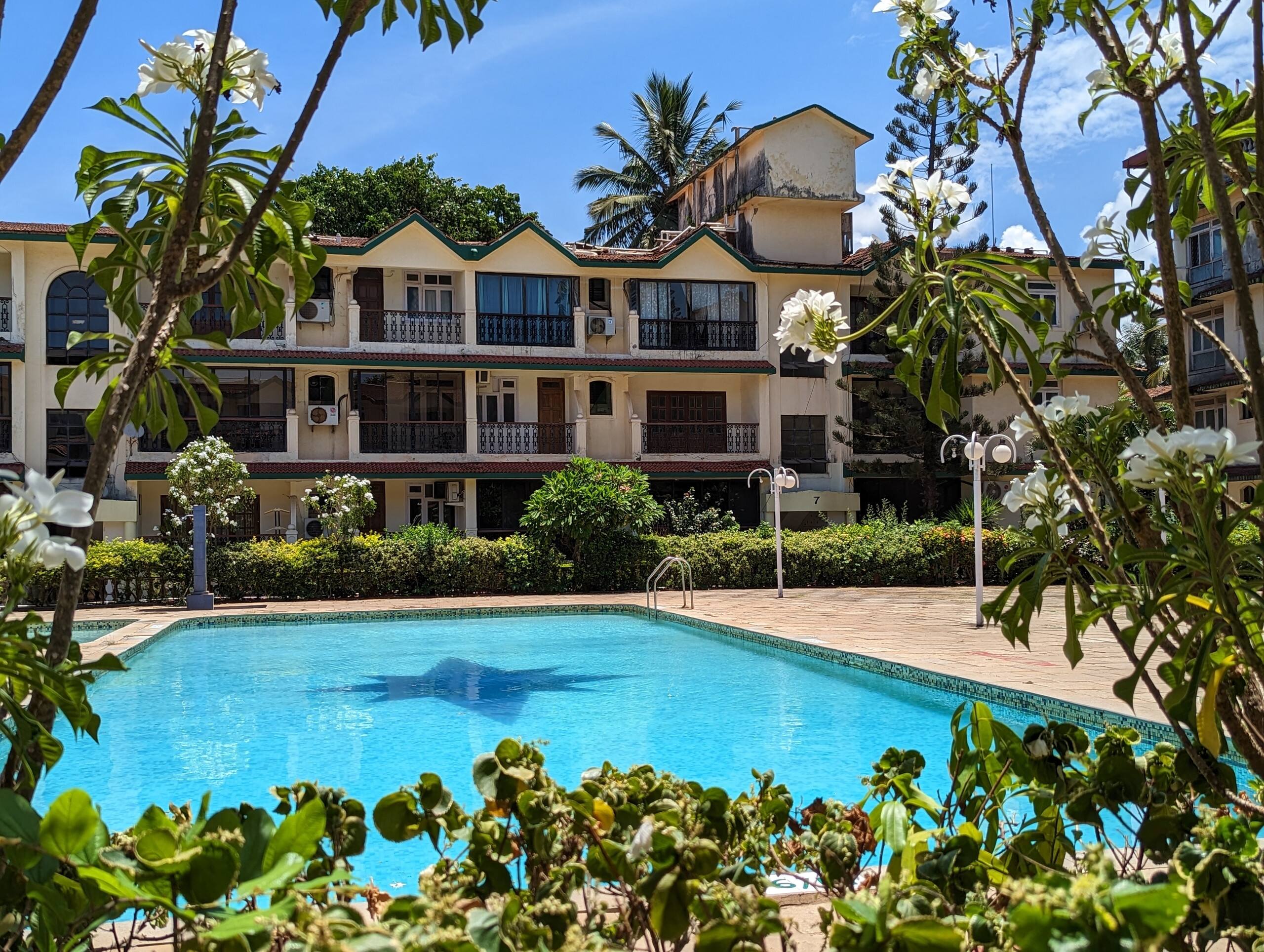 Spacious 3-Bedroom Apartment In Central Location 40