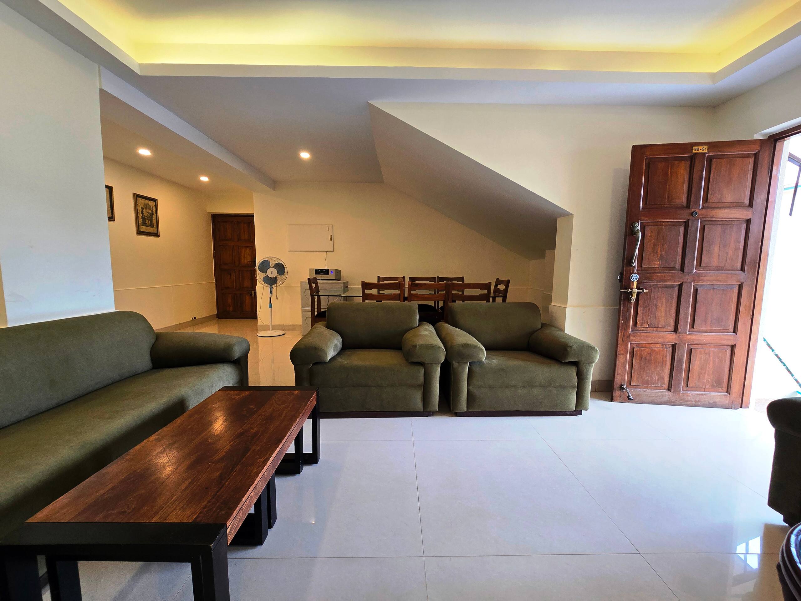 Spacious 3-Bedroom Apartment In Central Location 11