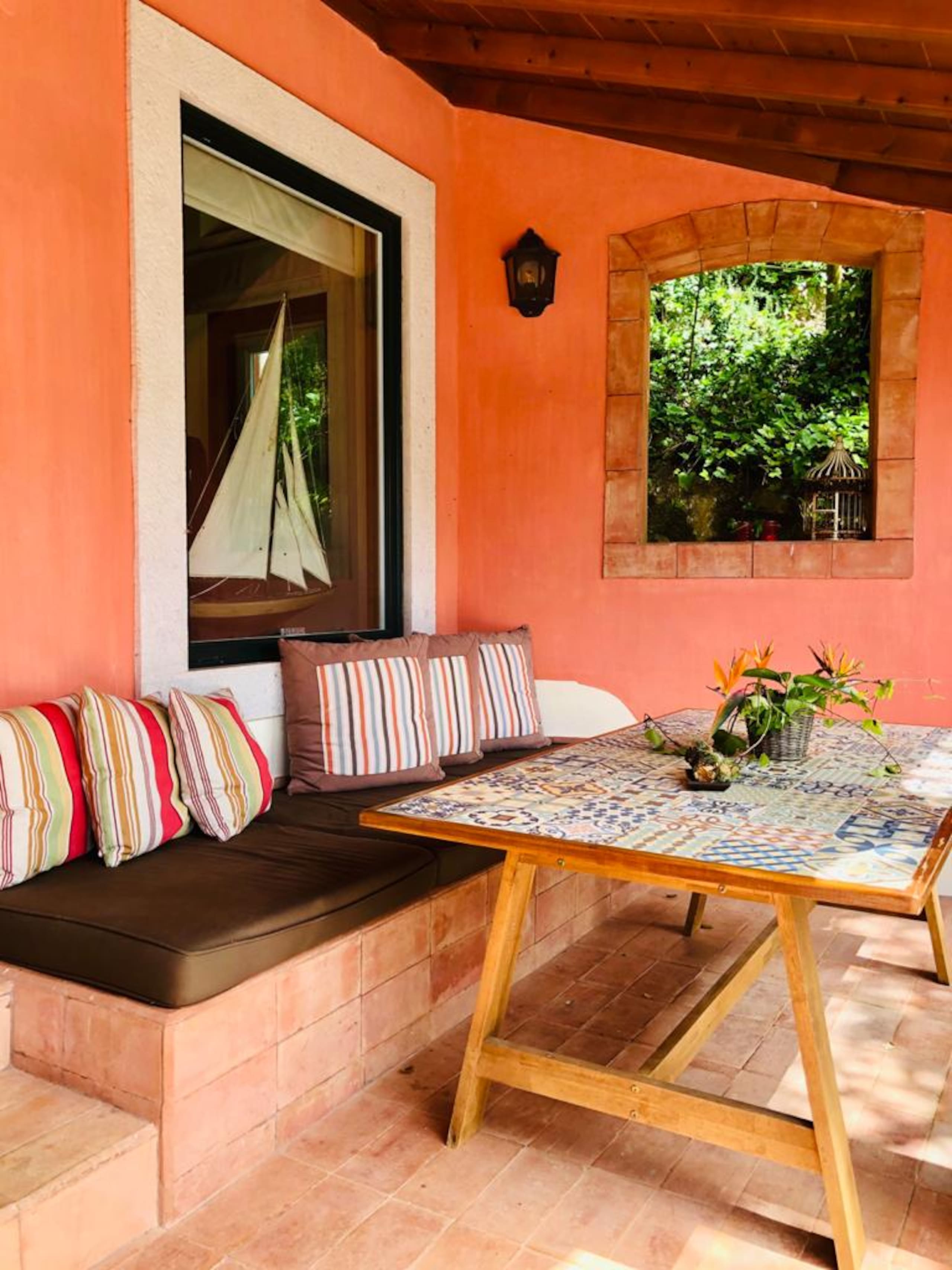 Cozy Private Cottage with Fireplace & Outdoor Tub 2
