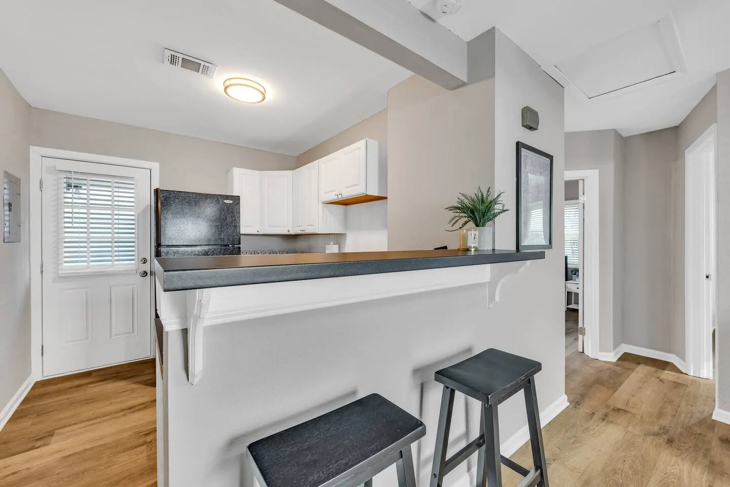 Cute Summerhill 2BR unit Near BeltLine 9
