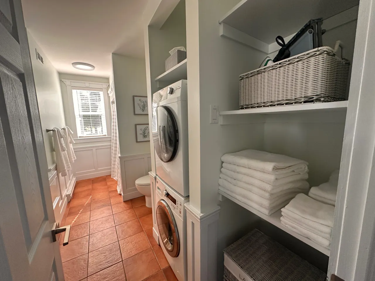 Coastlines Retreat Ocean Views Sleeps 9 10