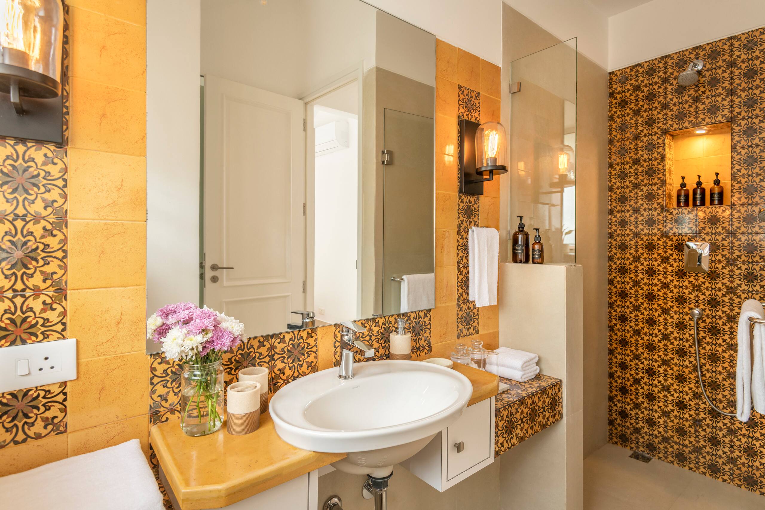 ElSereno|Bright & Airy|Pool|AC|10m to Thalassa 7