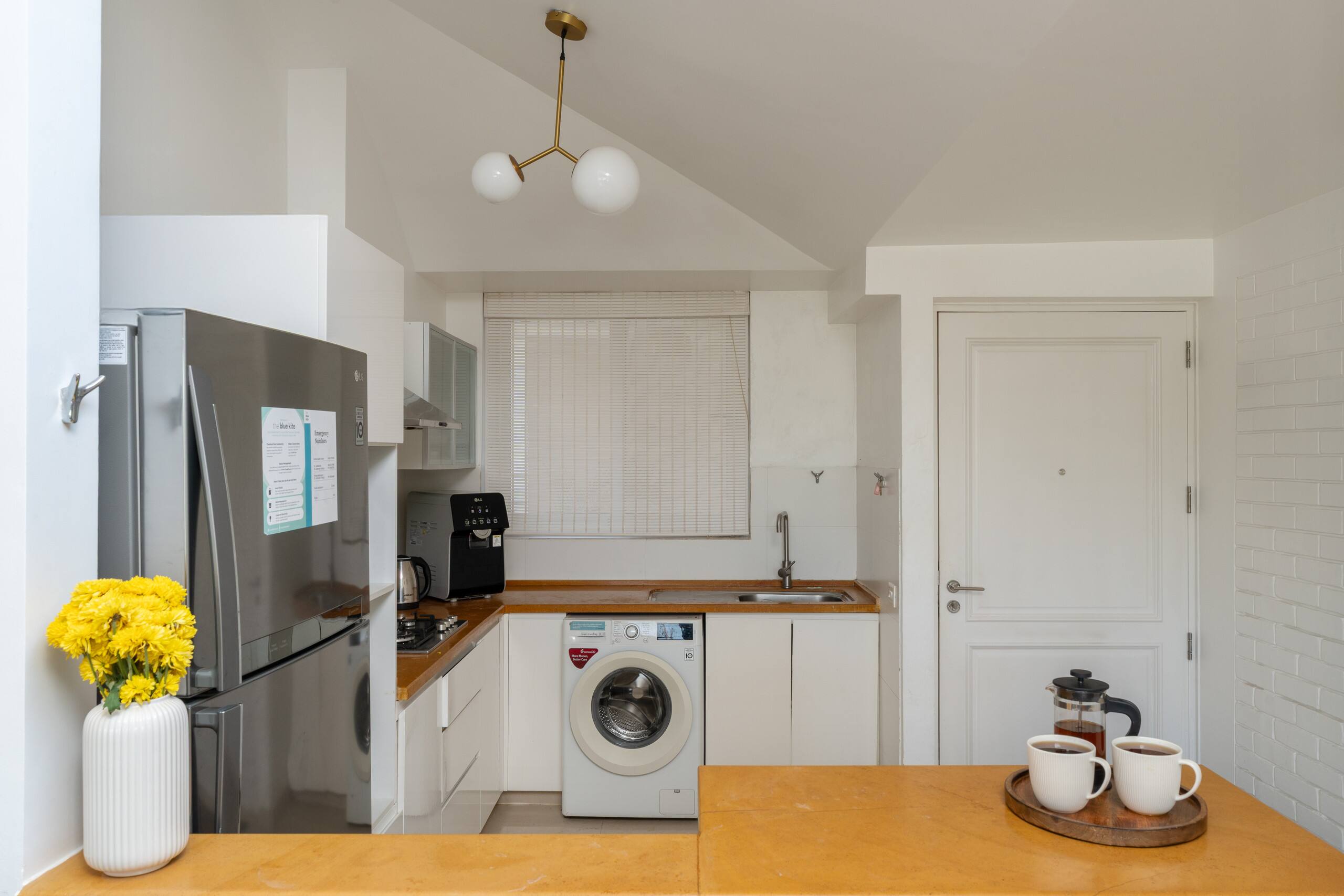 ElSereno|Bright & Airy|Pool|AC|10m to Thalassa 14