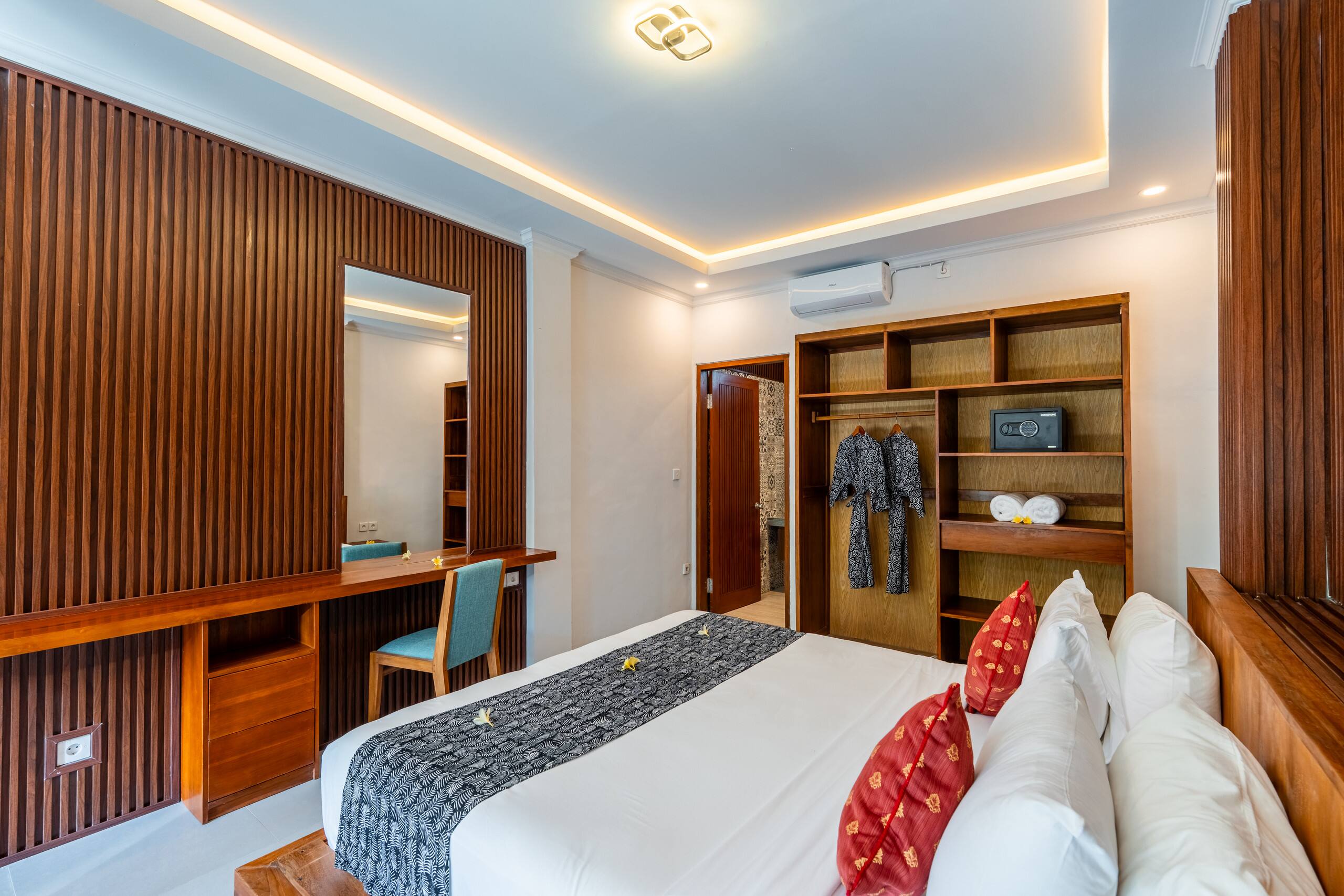 Two bedroom private pool villa in Ubud 17