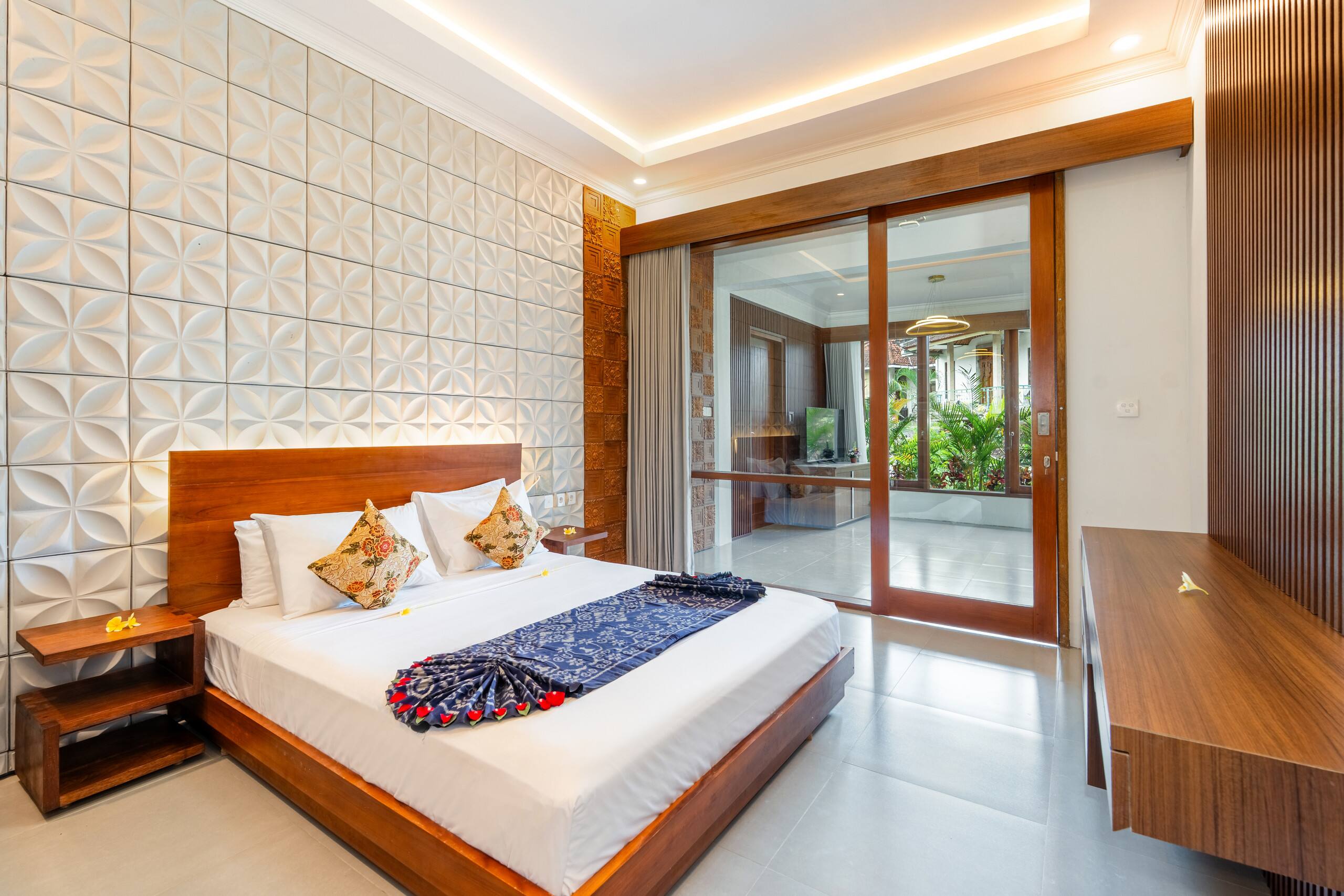 Two bedroom private pool villa in Ubud 19