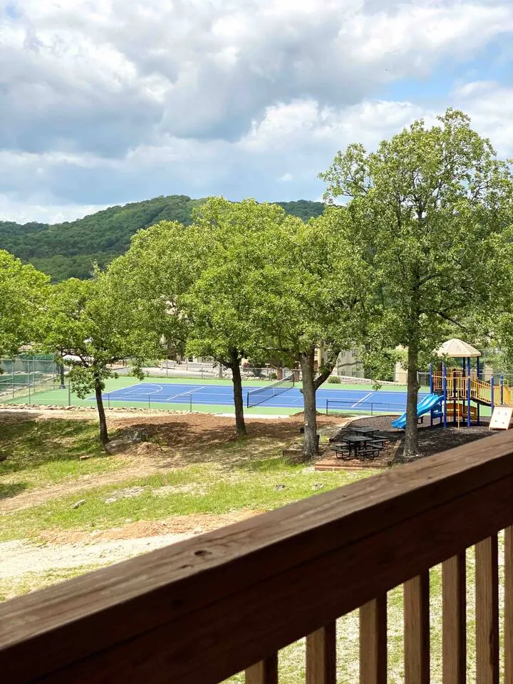 Gorgeous Lake/Mtn Views, Walk to Lake, SDC Close! - Apartment 19