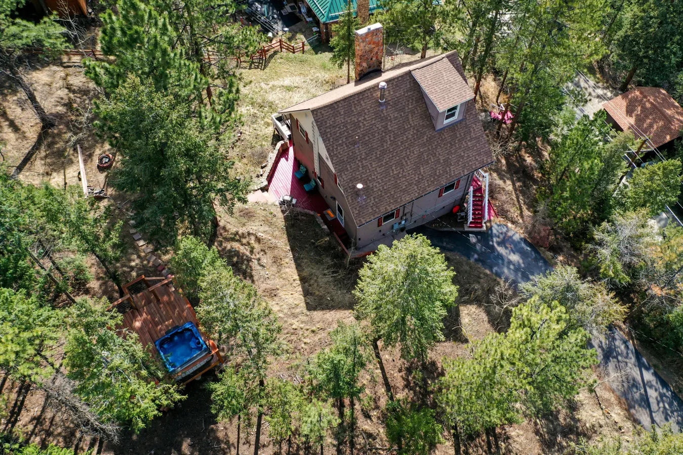 5BR Mountain Retreat Hot Tub Sleeps 12 10