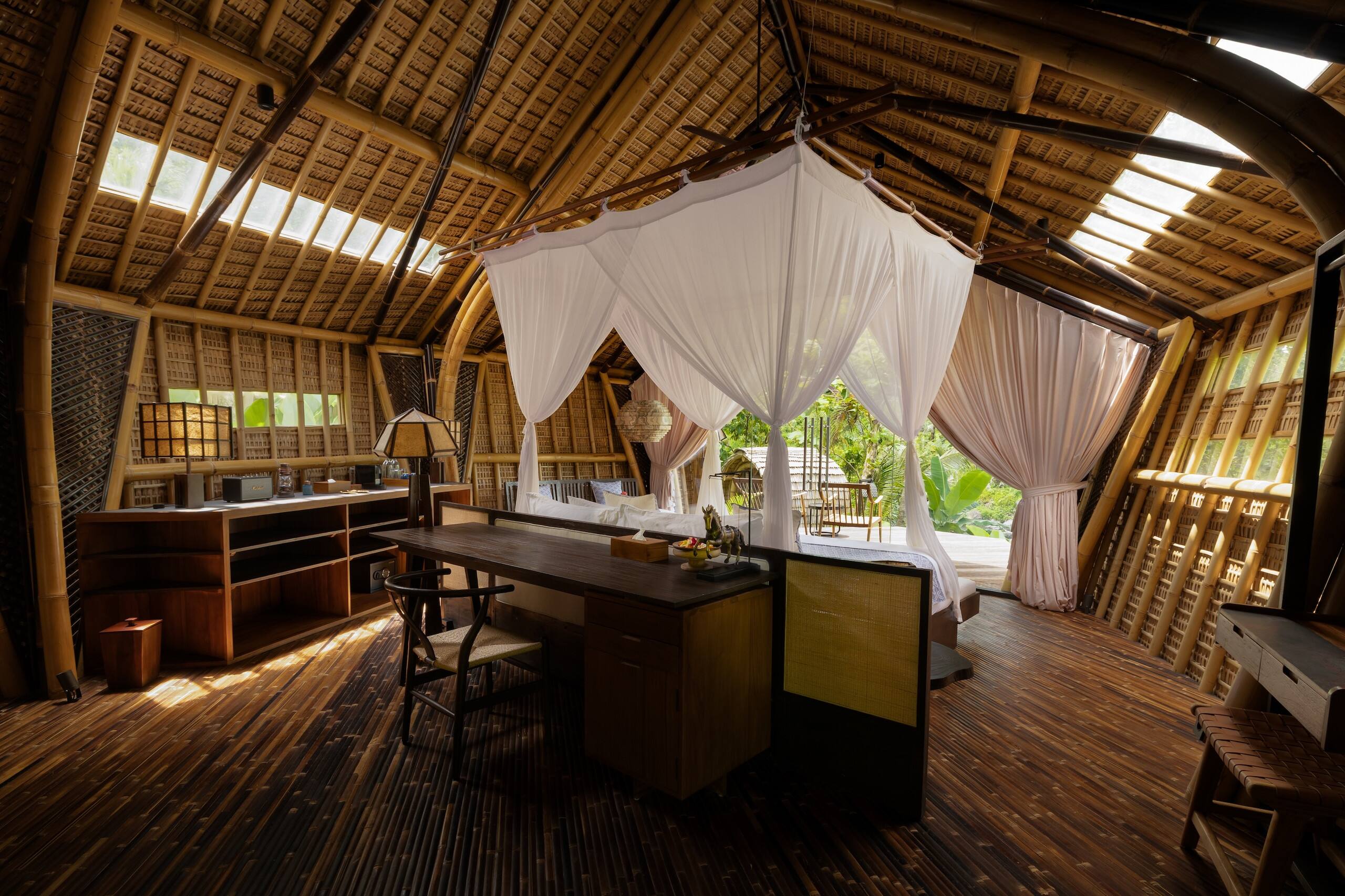 Atamendra-Riverview Bamboo Villa in Sidemen — photo 5
