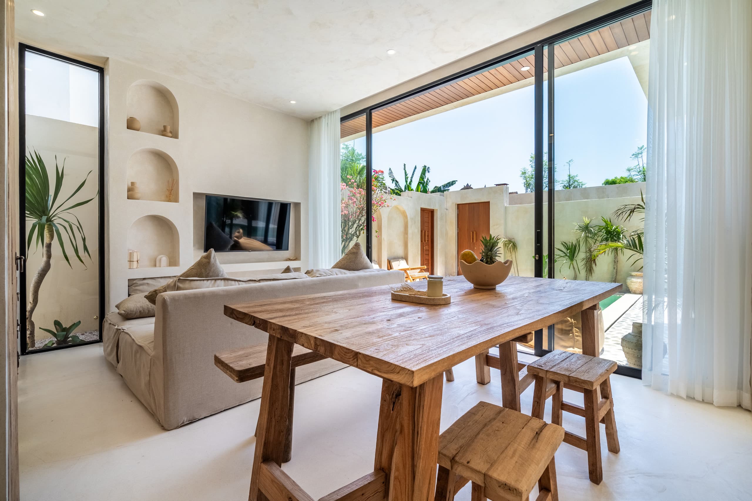 Casa Admire Villas: Chic 3-BR Villa Bali 4