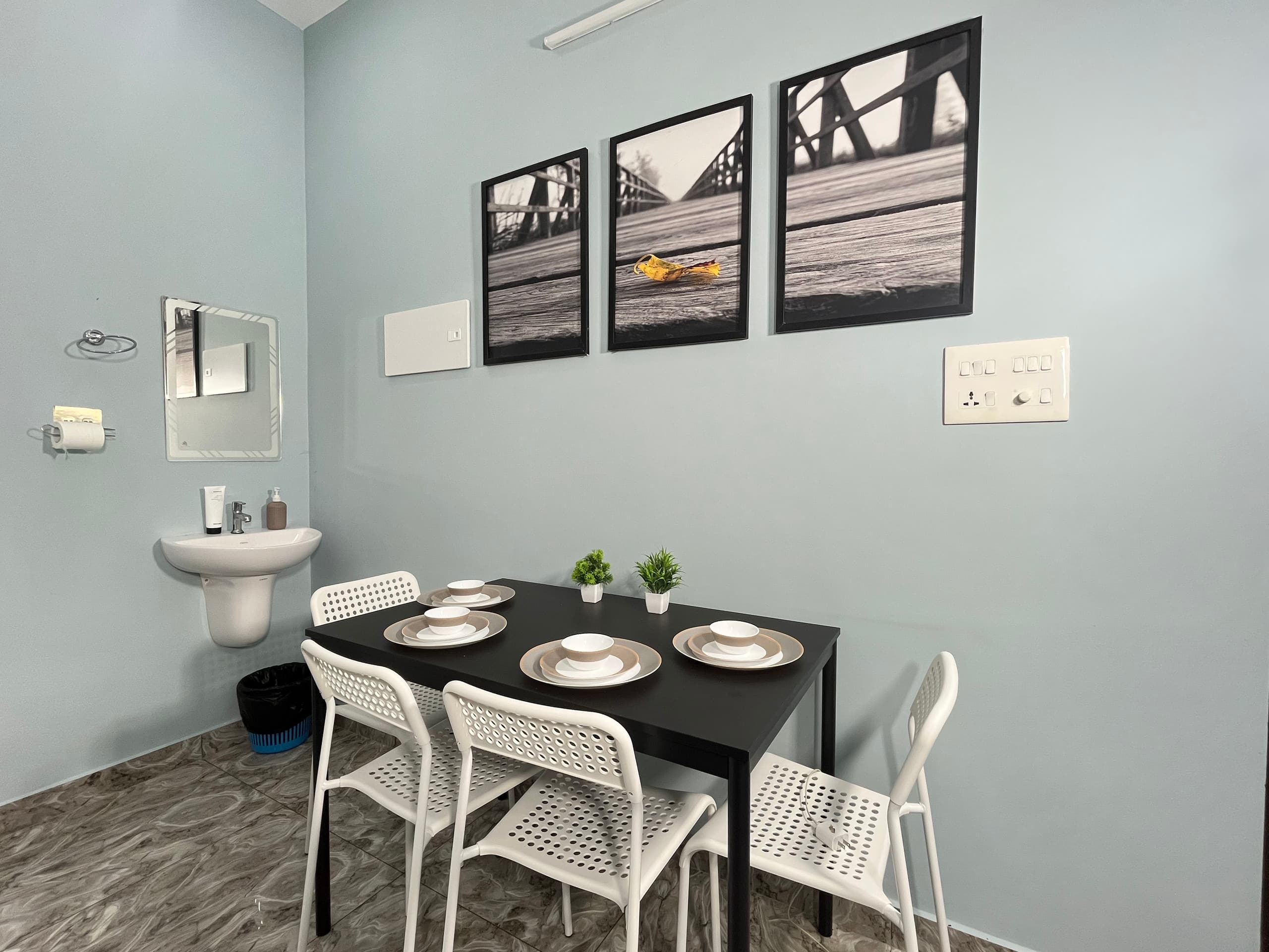 VAR- Coastal Haus 5 Min to Beach, AC 4BHK-Foosball 5