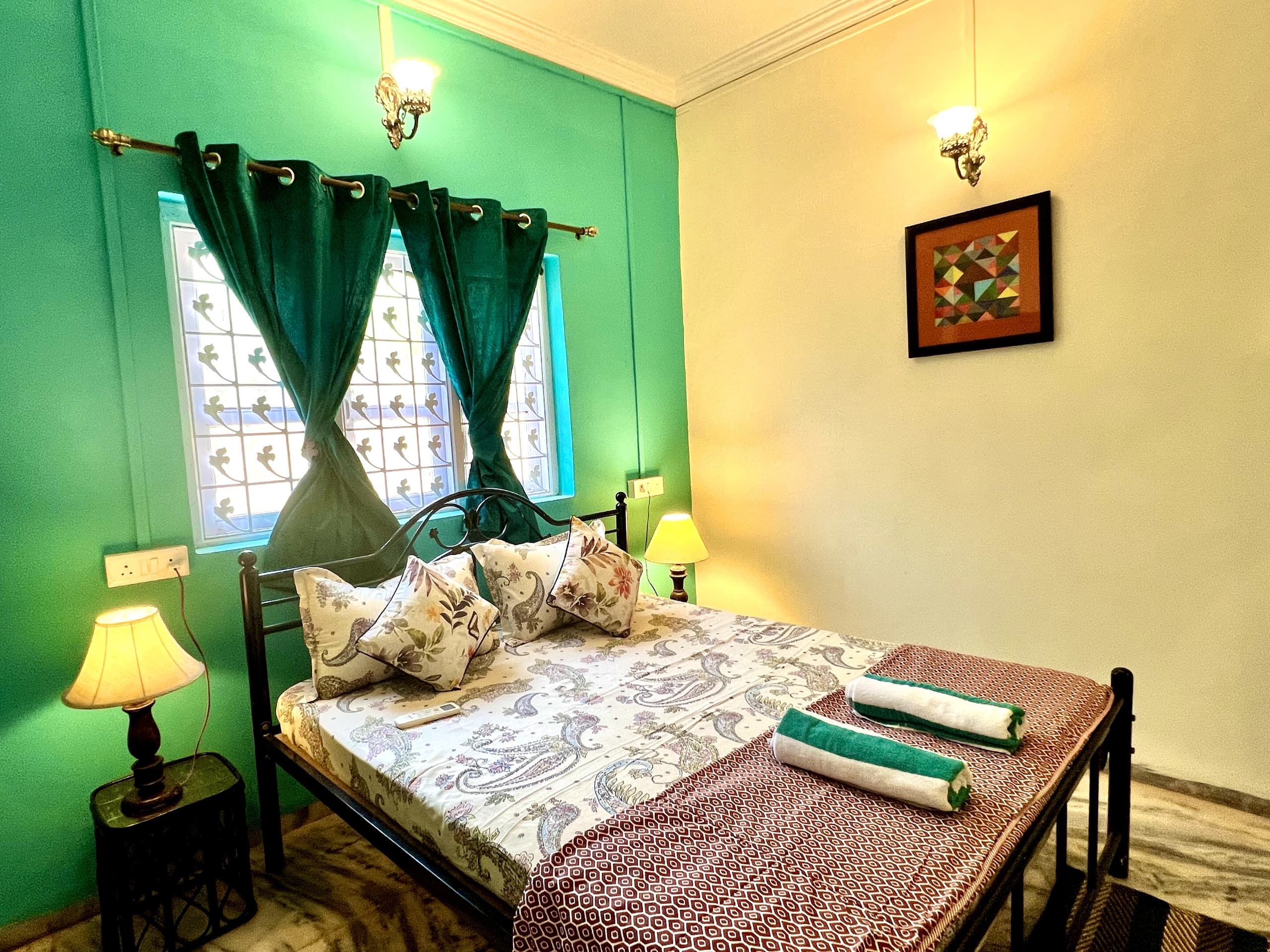 The Cider 3BHK|Sleeps 10|AC~Wi-Fi~Beach 5 min walk 30