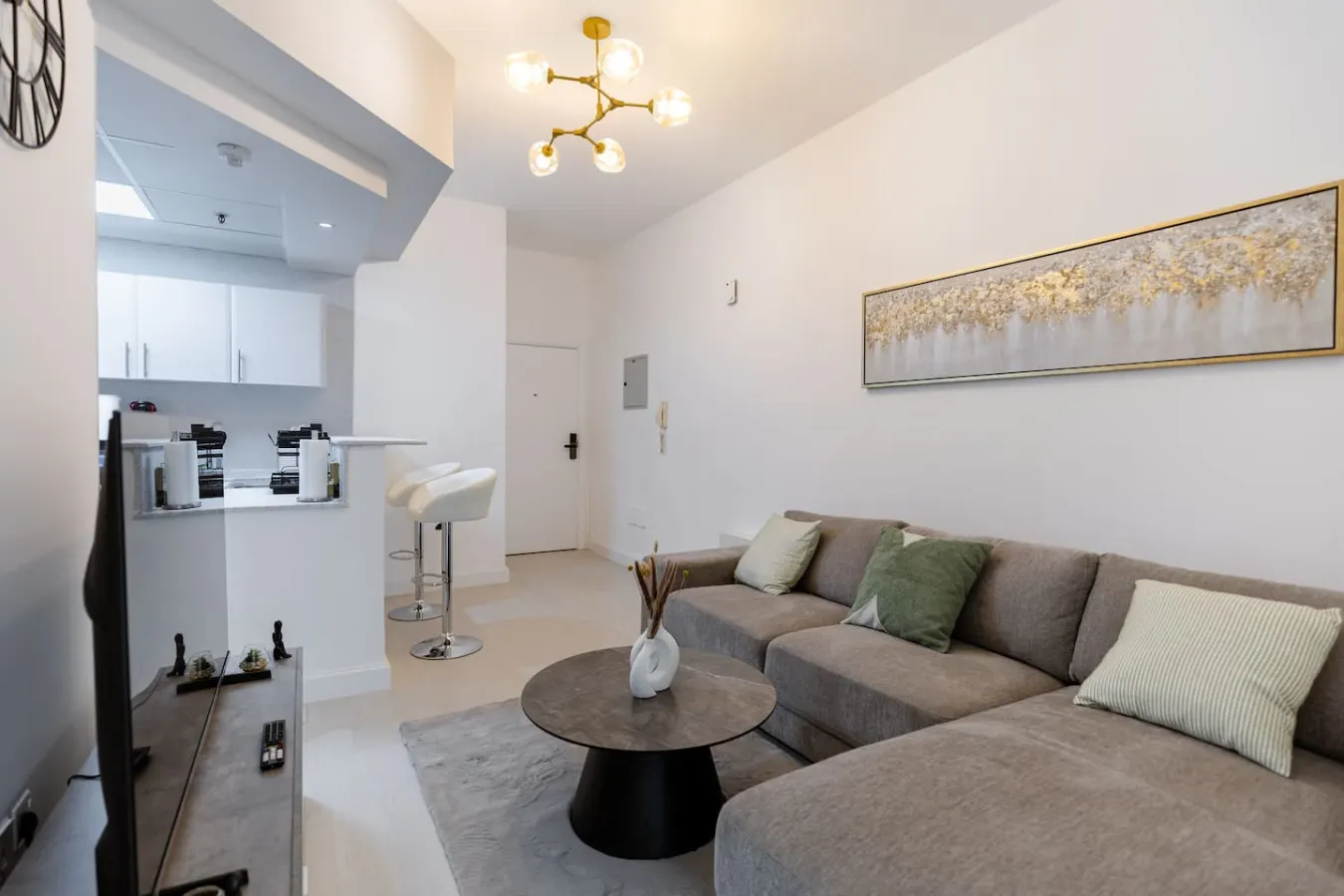 Dubai Marina - 1BHK Cozy Vacation Homes near Metro 1
