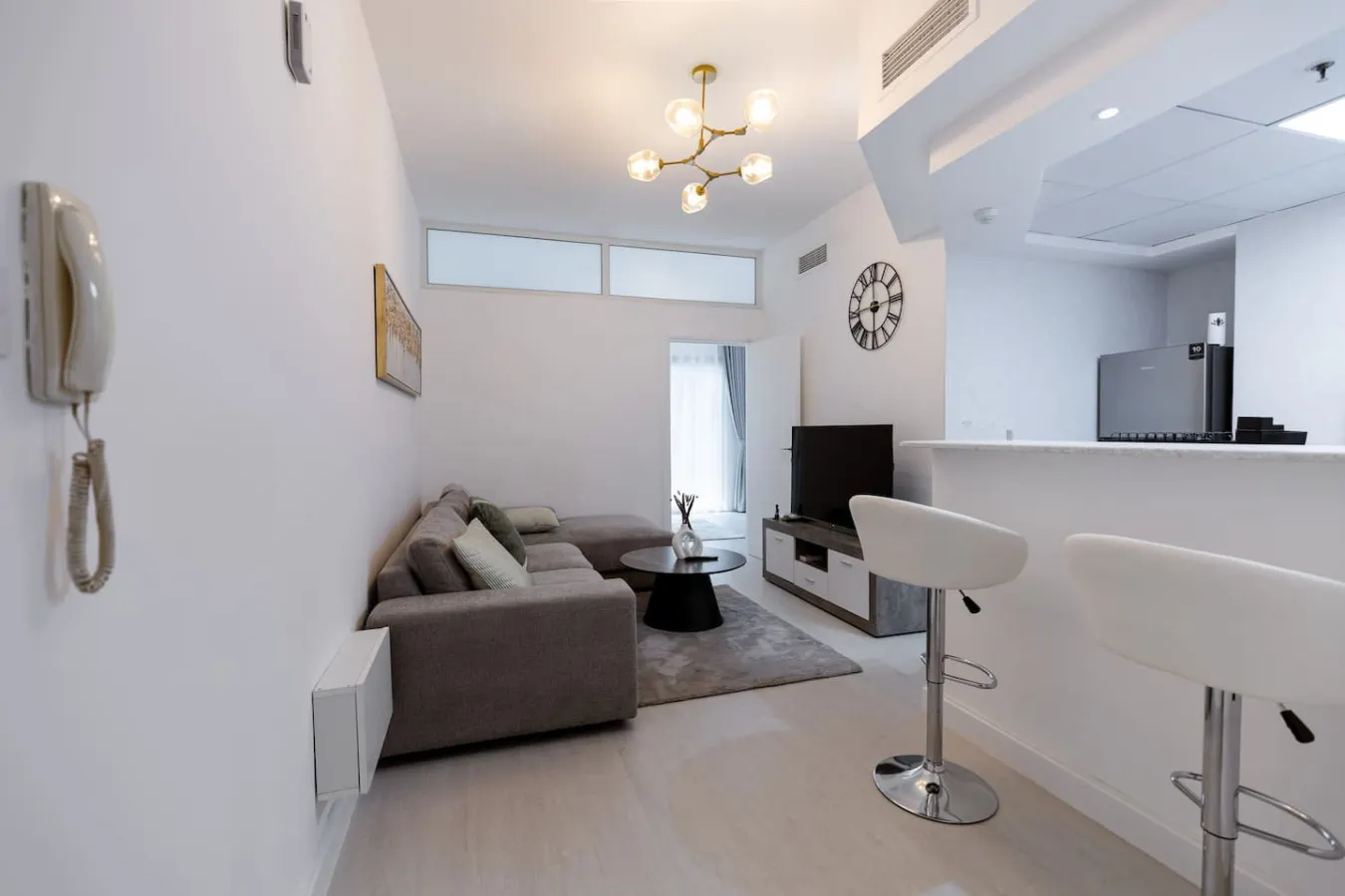 Dubai Marina - 1BHK Cozy Vacation Homes near Metro 2