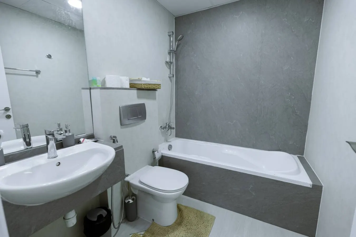 Dubai Marina - 1BHK Cozy Vacation Homes near Metro 12