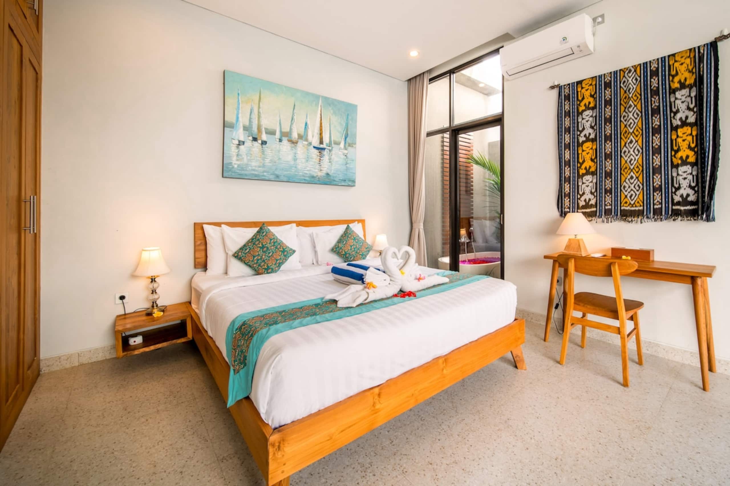 Ubud Hideaway-2BR Family Villa with Private Pool 8