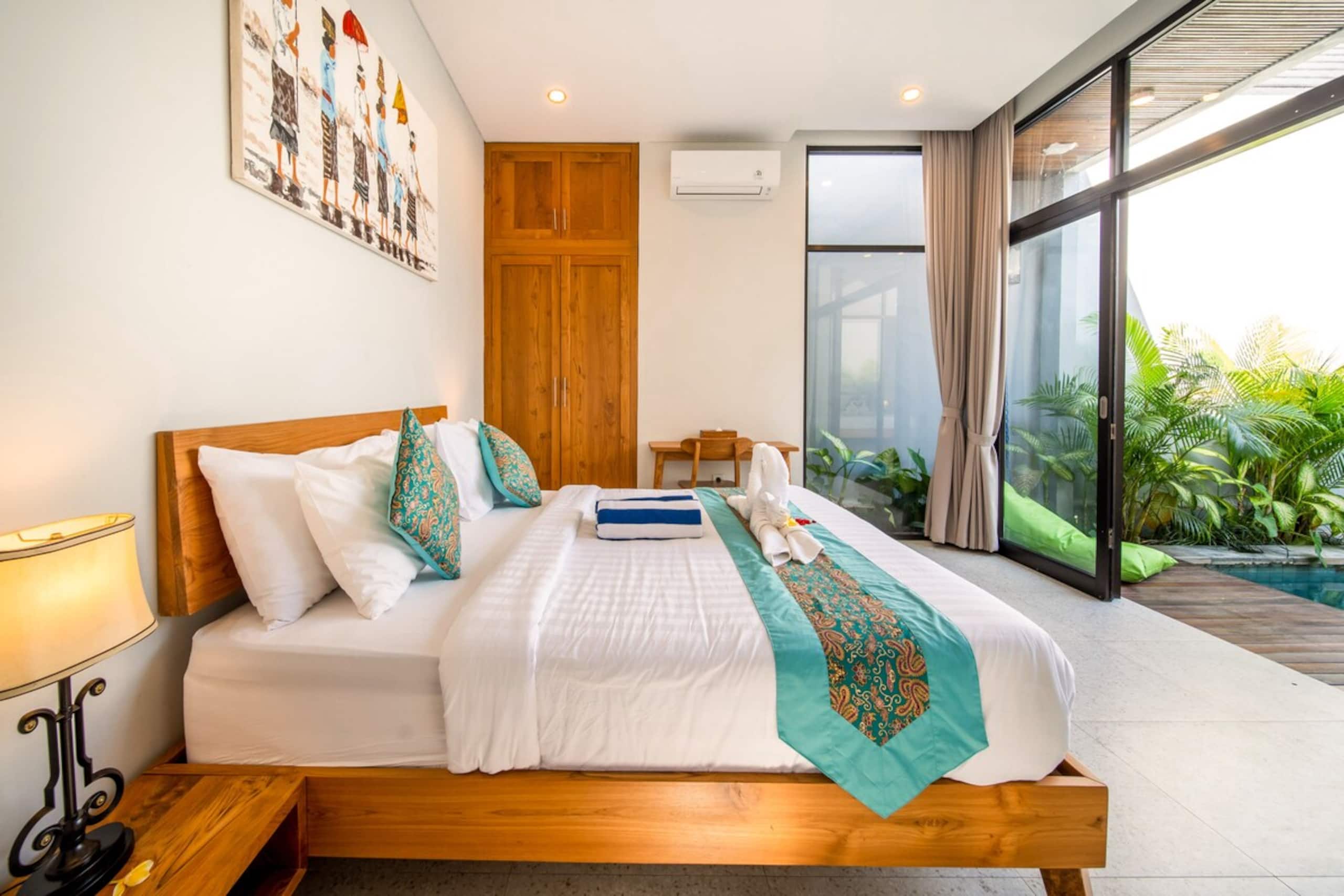 Ubud Hideaway-2BR Family Villa with Private Pool 6