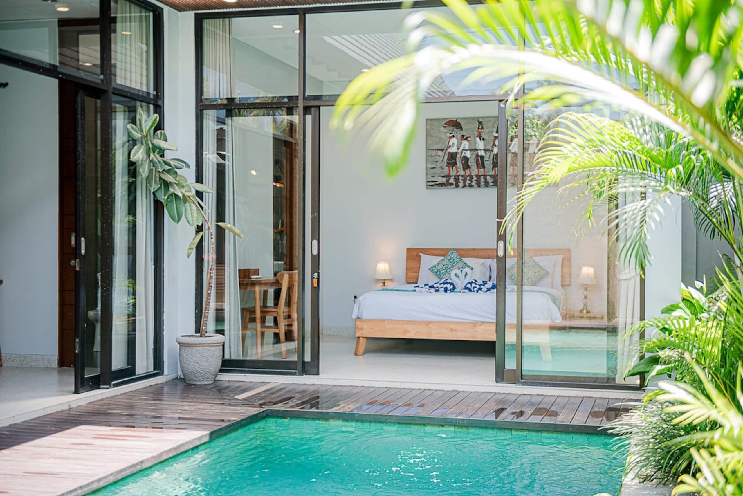 Ubud Hideaway-2BR Family Villa with Private Pool 12