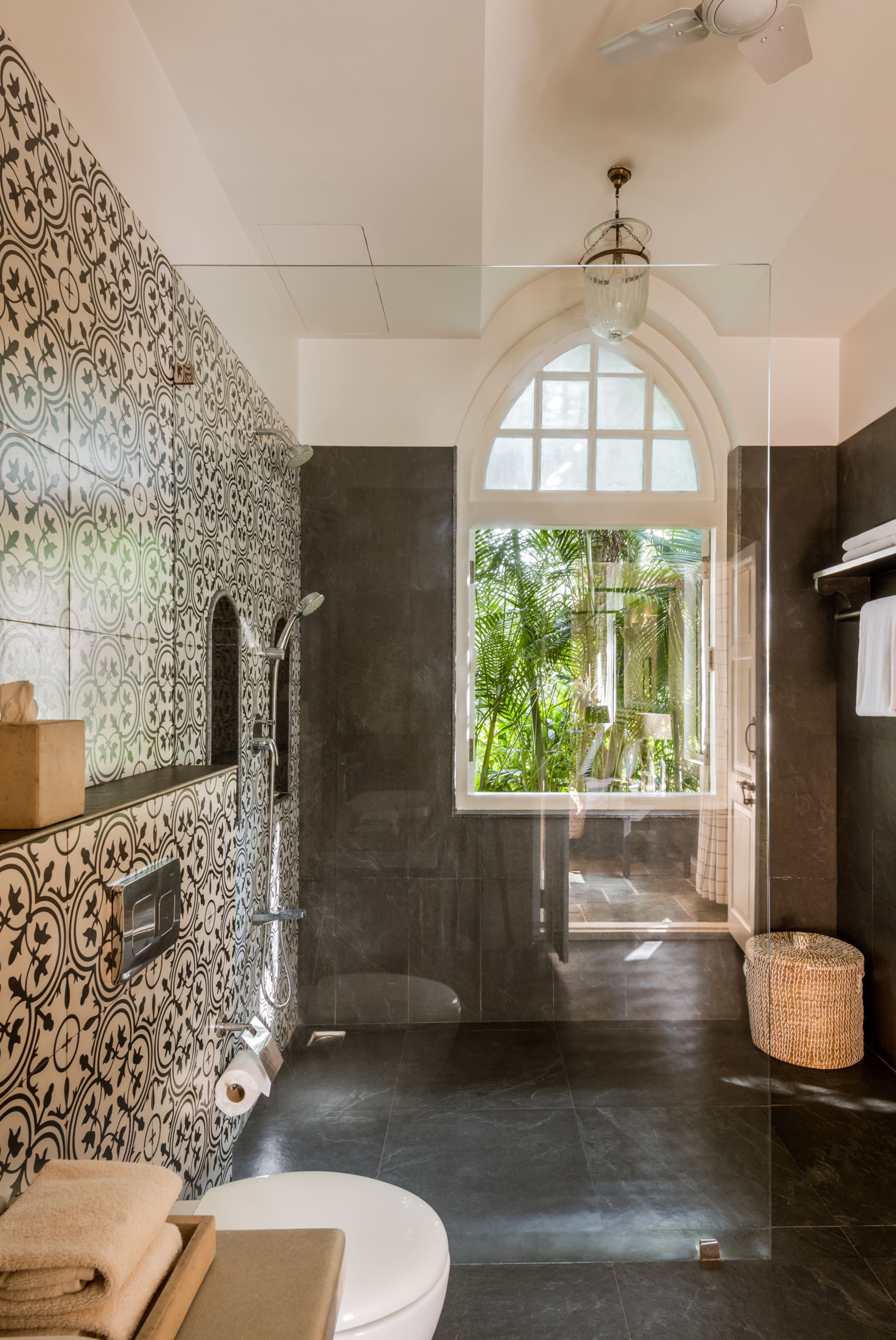 Mia Ultra-Luxe 4BHK PvtPool Villa • Isprava Built 40