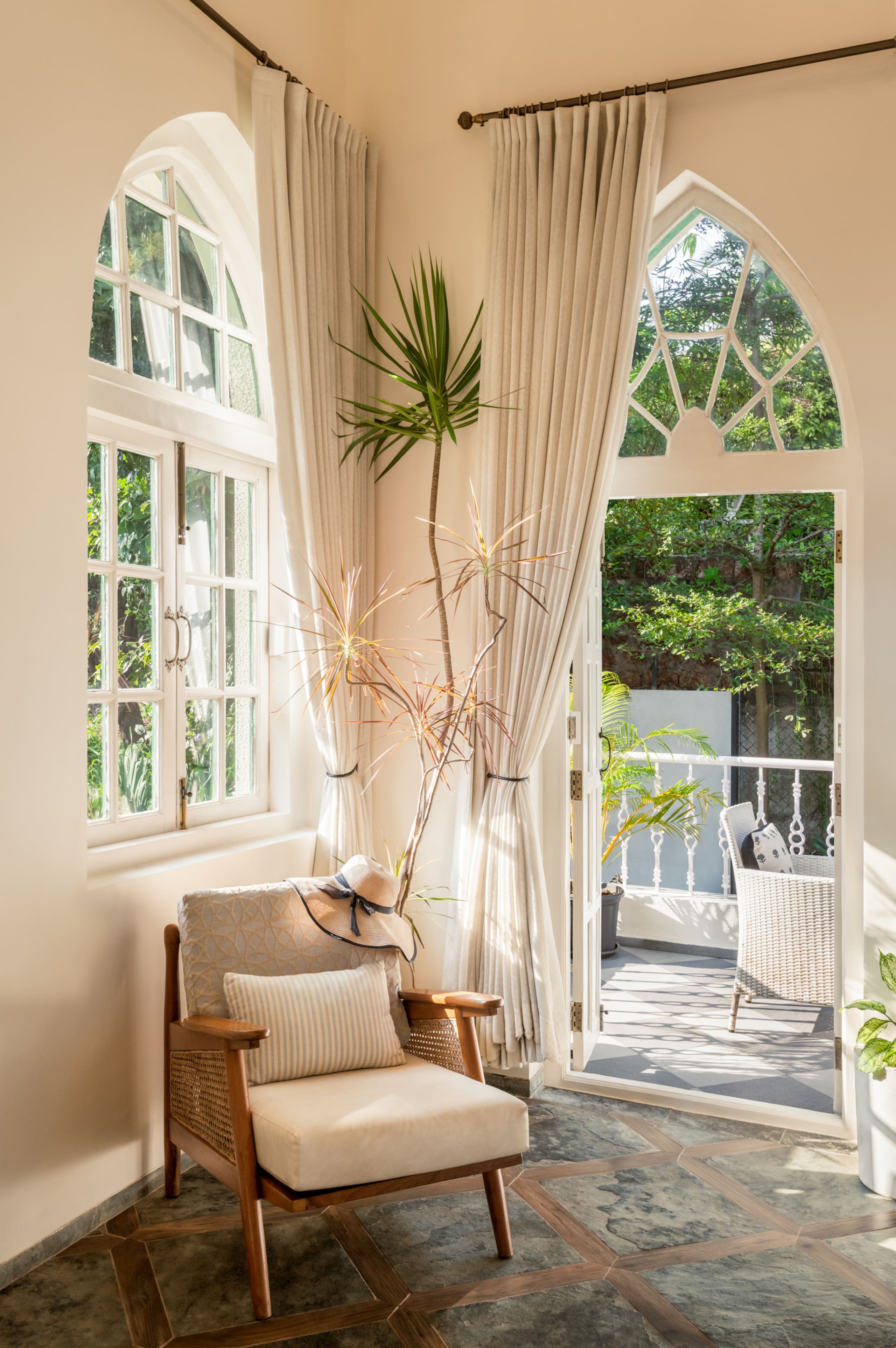 Mia Ultra-Luxe 4BHK PvtPool Villa • Isprava Built 19