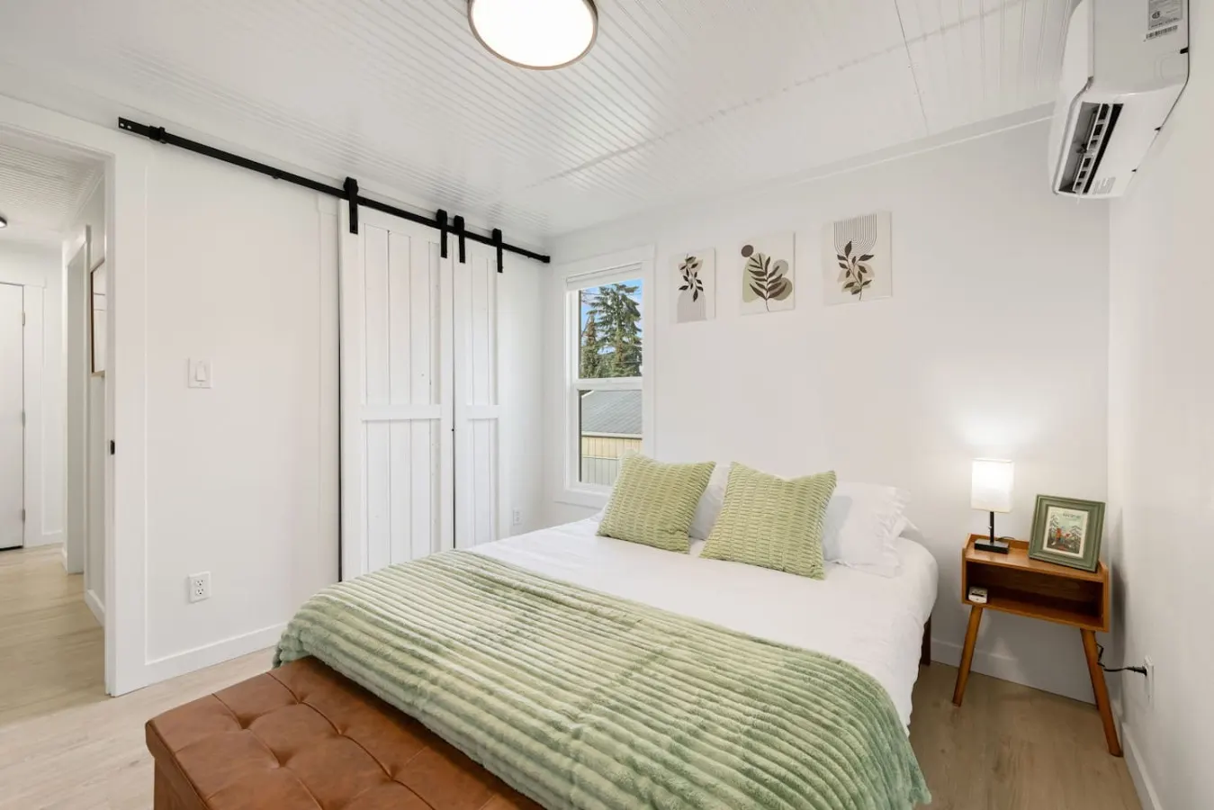 Charming Tacoma Abode — photo 3