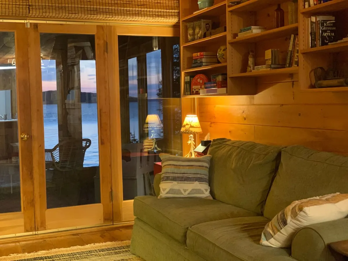 The Boathouse 20