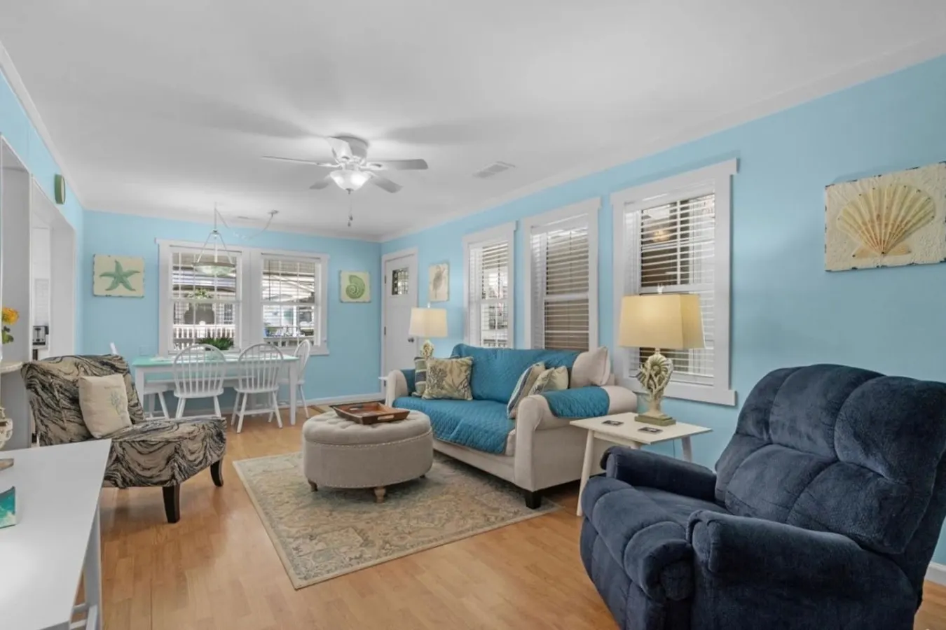 Cozy OL Retreat Short Walk to Beach & Outdoor TV 13