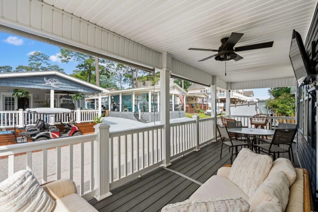 Cozy OL Retreat | Short Walk to Beach & Outdoor TV — photo 4