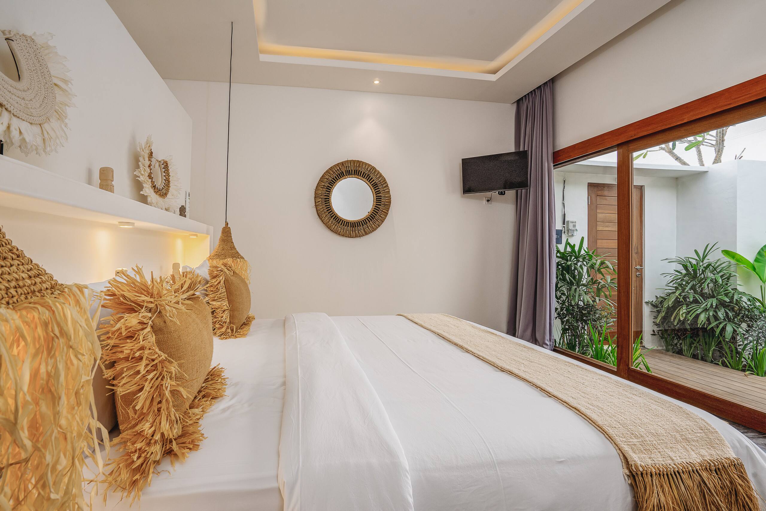 Romantic 1br Villa • Private Pool • Nyanyi Beach 23