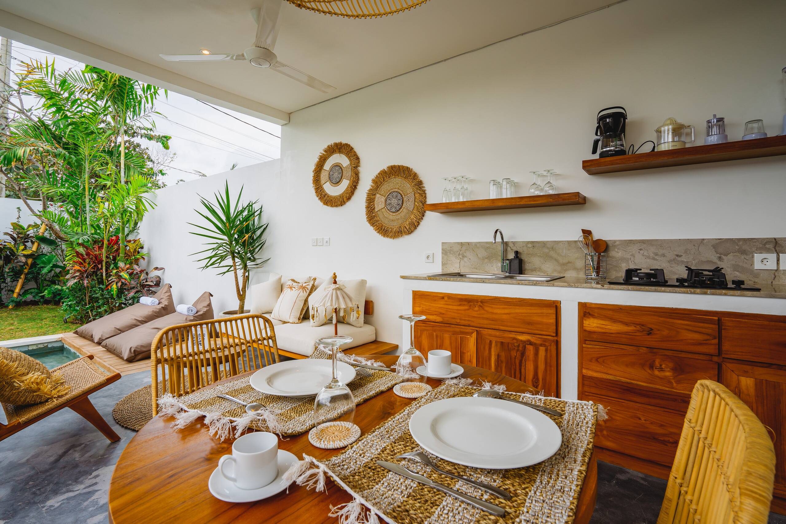 Romantic 1br Villa • Private Pool • Nyanyi Beach 18