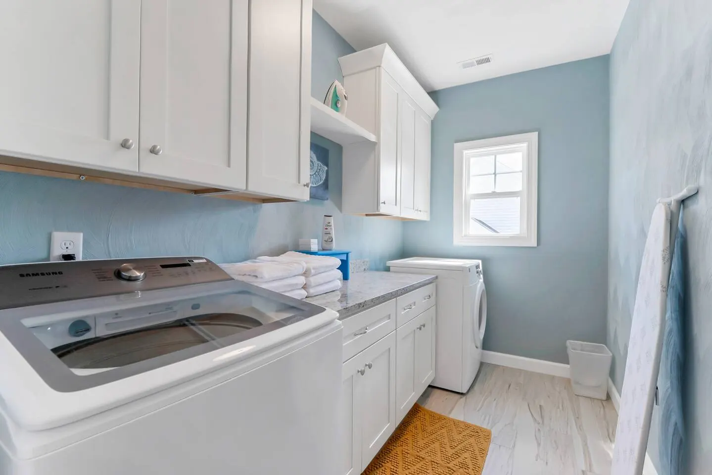 5BR Norfolk Home Fenced Yard + Fire Pit 18