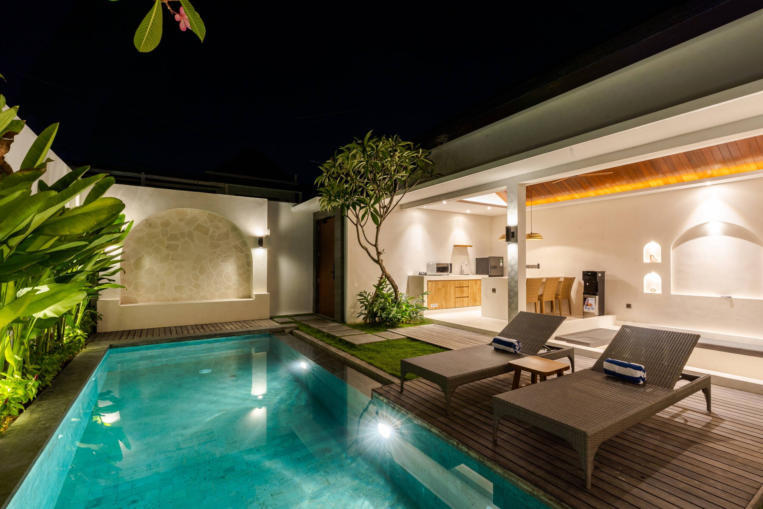 J4 Villas Sanur 1BR Open Living Room with Pool 12