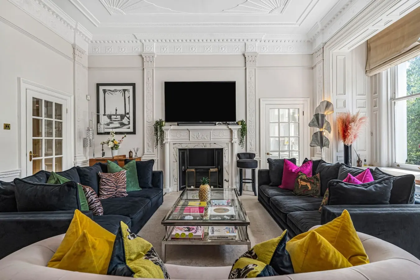 Luxury Holland Park 3-Bed with Private Balcony — photo 3