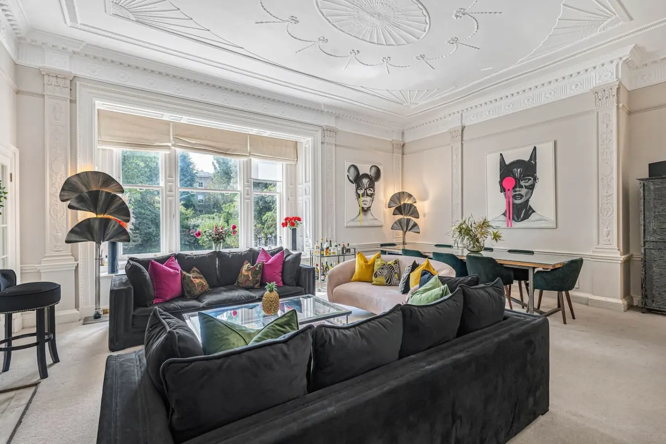 Luxury Holland Park 3-Bed with Private Balcony 7