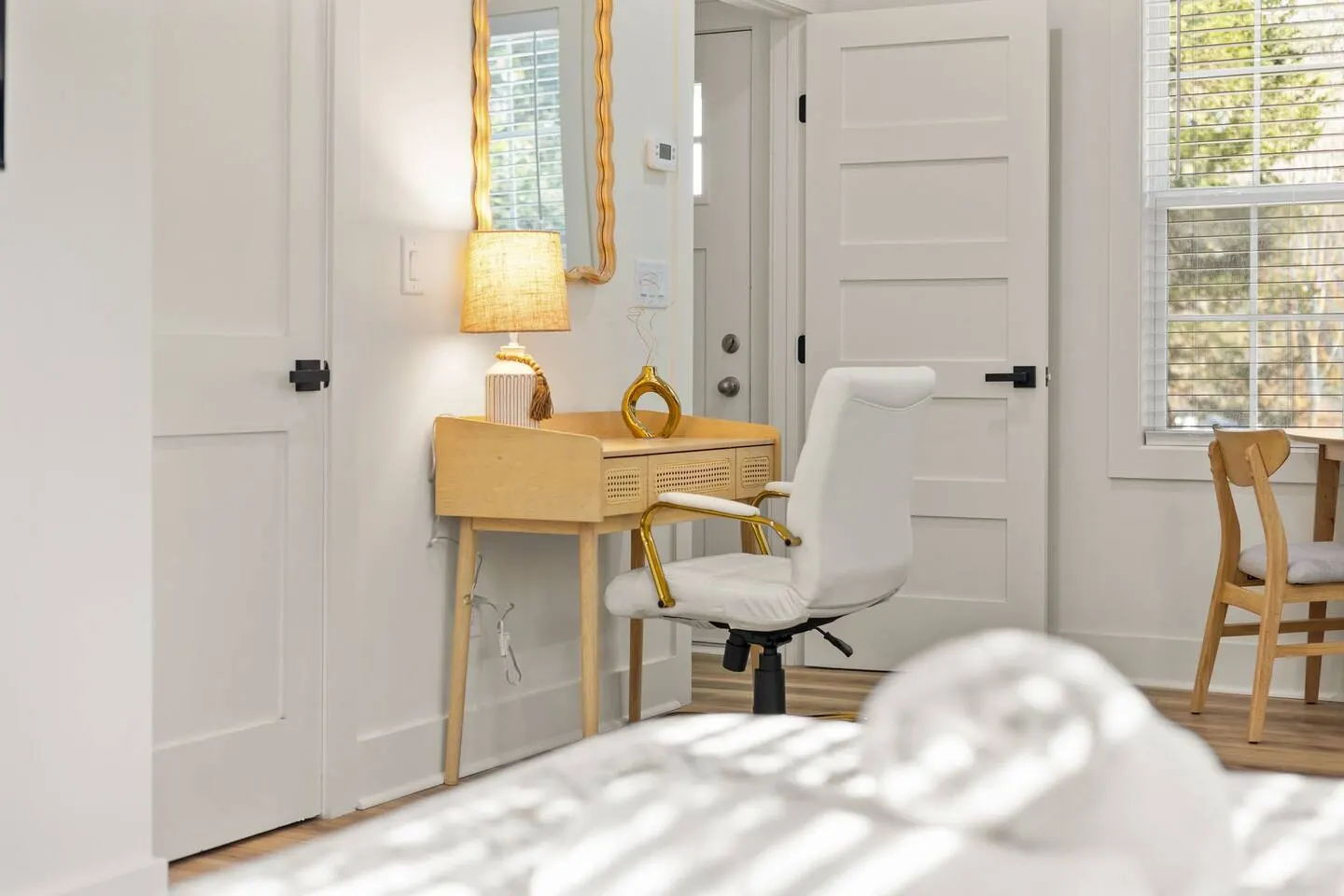 Cozy Studio Near the Beltline 11