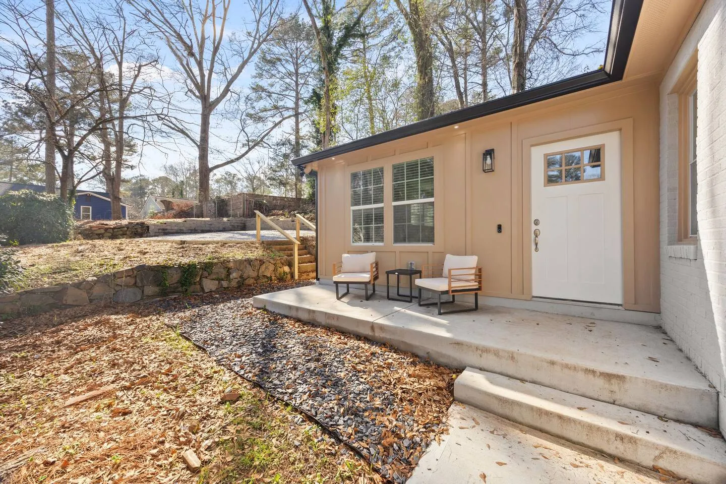 Cozy Studio Near the Beltline 8