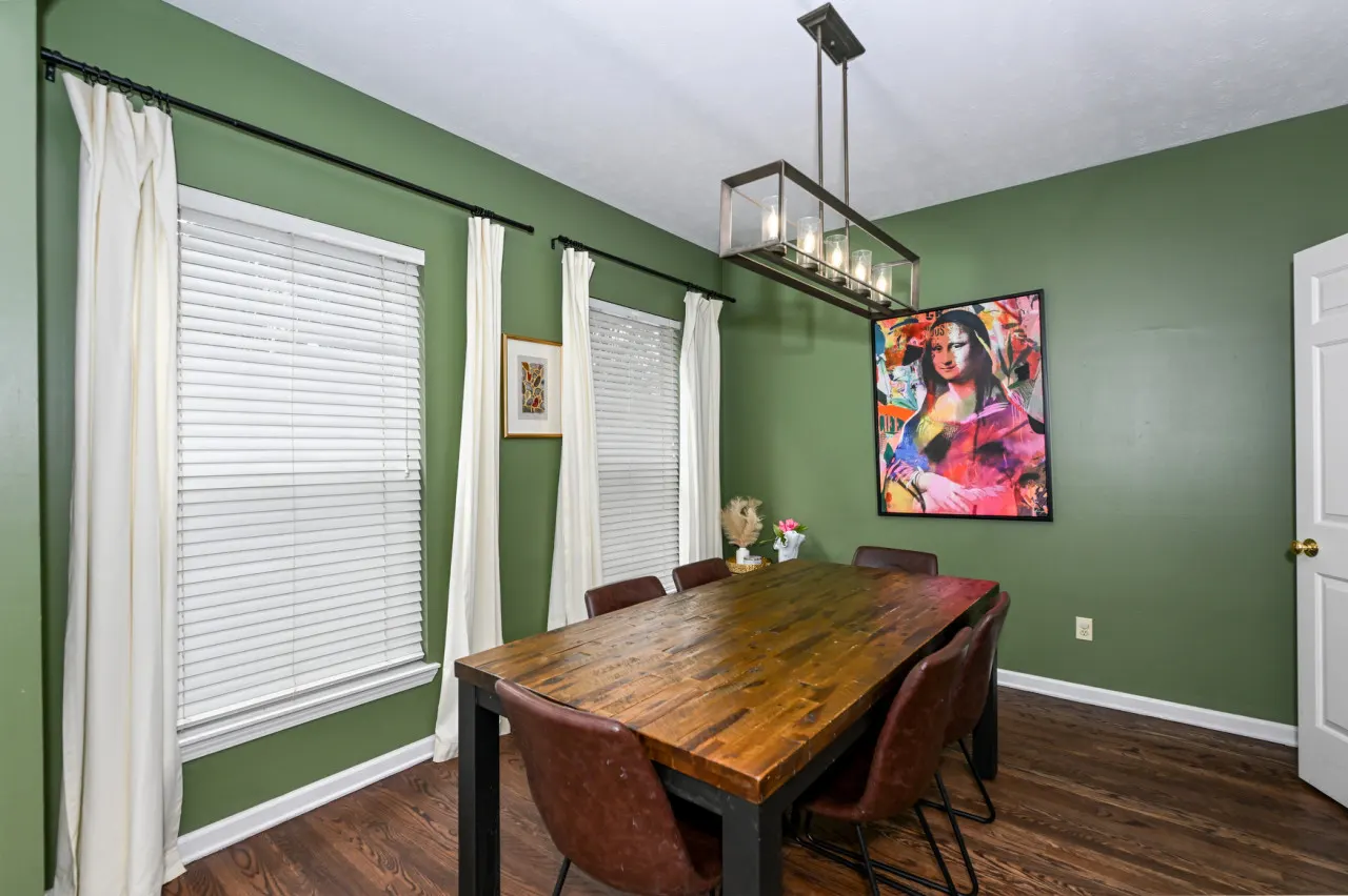 Treasure in Tremont! CAVS, BROWNS, GUARDIANS, close to Restaurants/Bars 9
