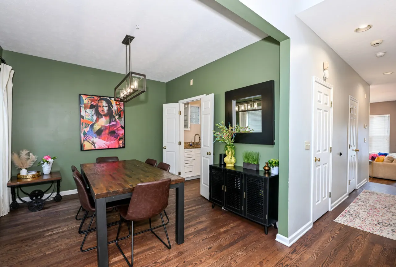 Treasure in Tremont! CAVS, BROWNS, GUARDIANS, close to Restaurants/Bars 10